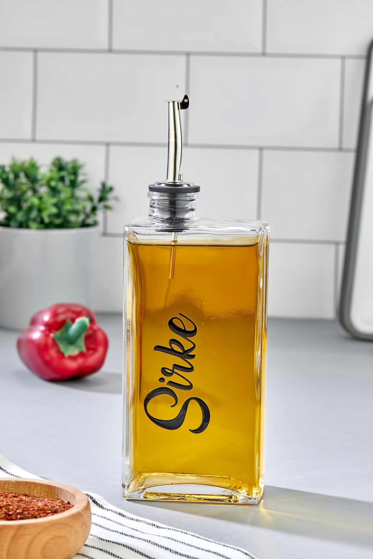 MODA OZY 1 Adet Cam Yağdanlık Metal Gümüş Kapaklı Transfer Etiketli Ayçiçek/Zeytinyağı/Sirke/Narekşisi 500ml