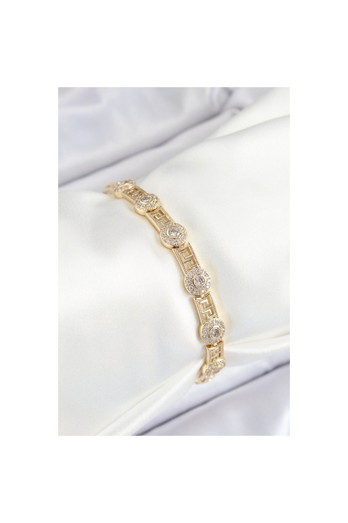 Findit Pirinç Greg Model Zirkon Taşlı Gold Renk VİP Seri Kadın Bileklik