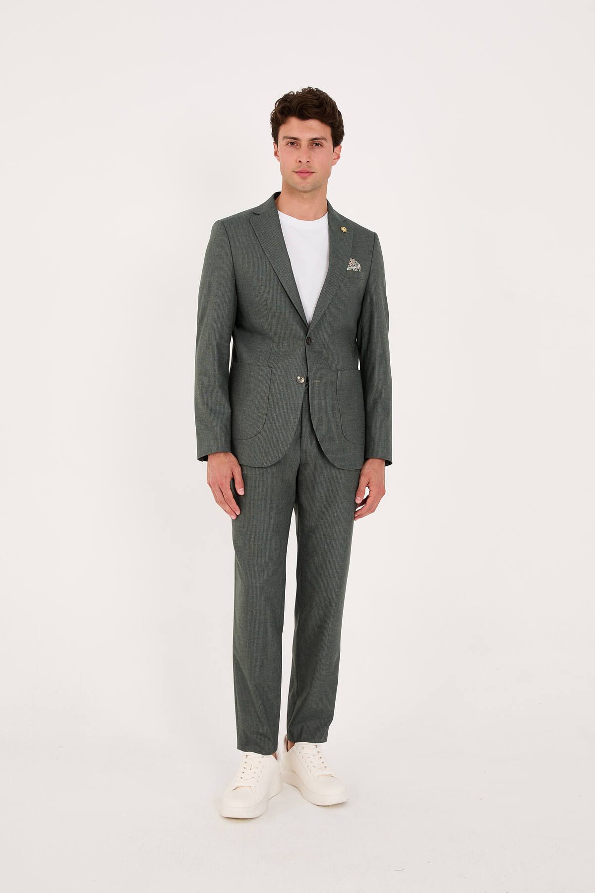 The Tailor Classics Dokulu Çift Yırtmaçlı Yarım Astarlı Takım Elbise