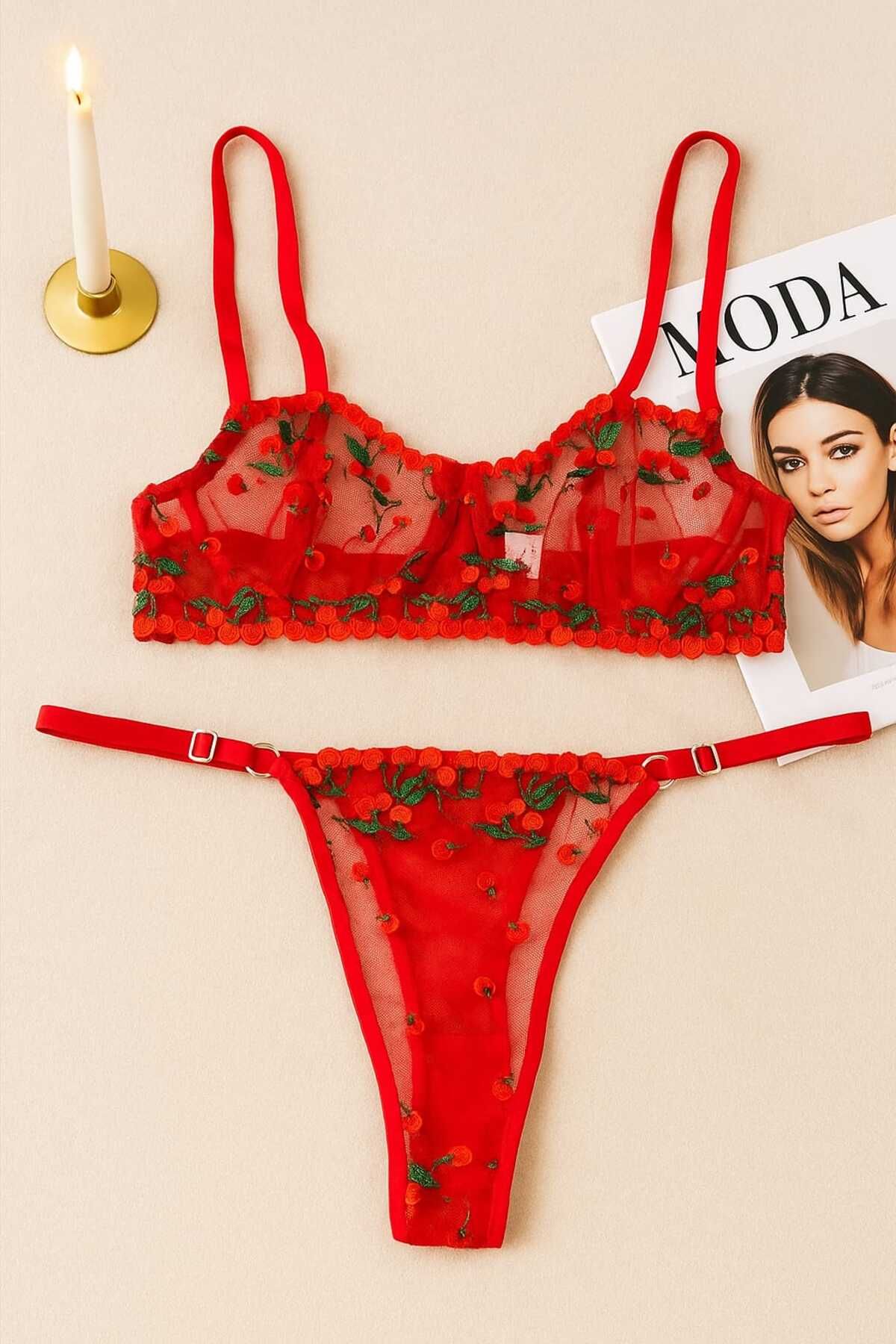hepimiz alalım Kırmızı Kalp Desenli Transparan Tül Bralet Tanga Takım