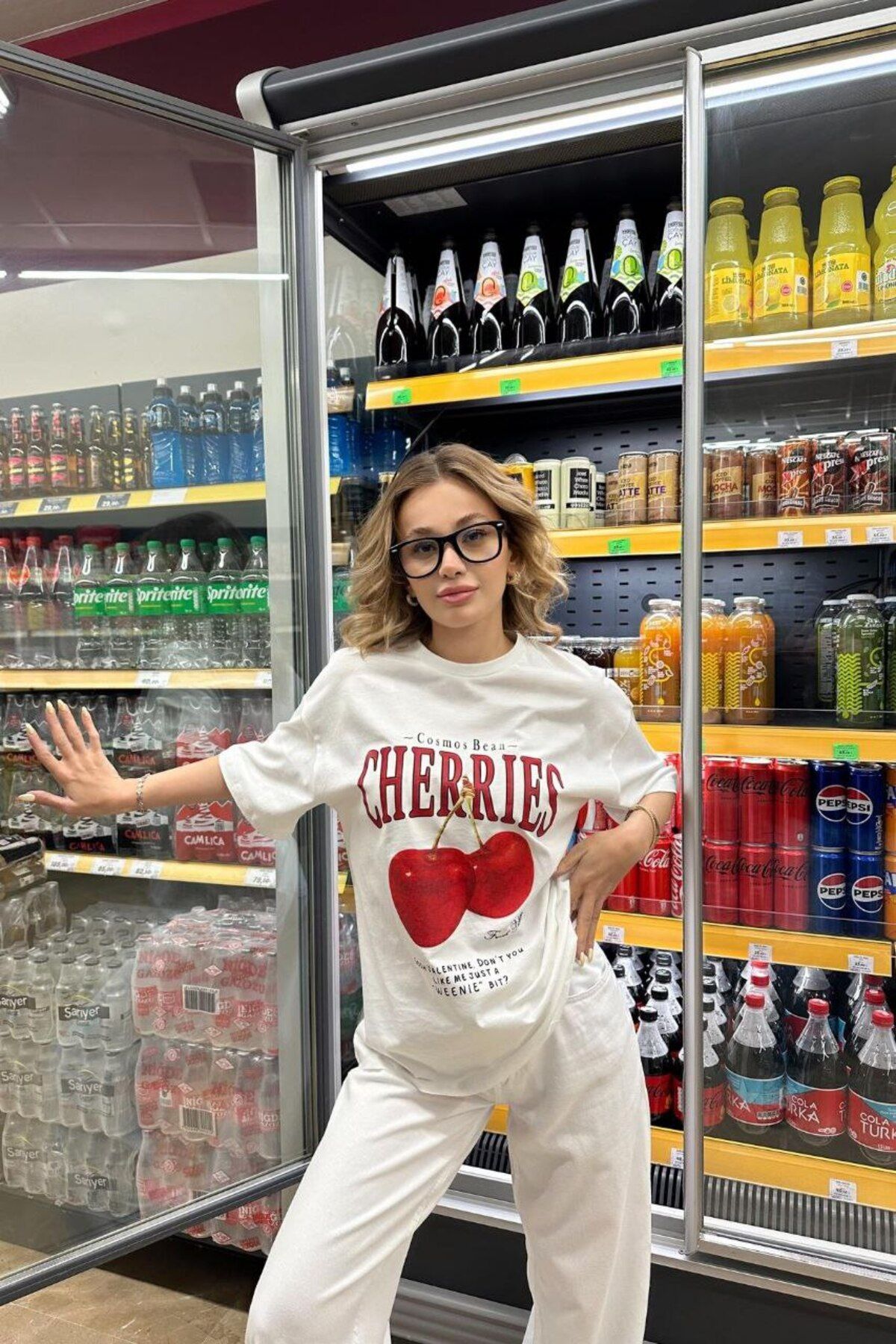 Butik Cherries Baskılı Oversize Kısa Kollu Pamuklu T-Shirt