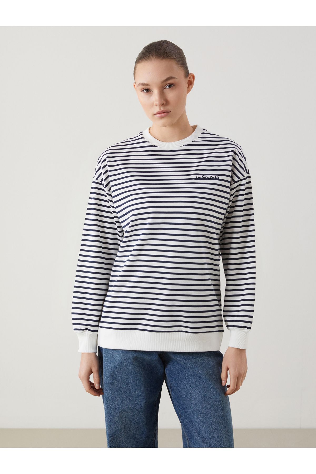 LC Waikiki Bisiklet Yaka Çizgili Kadın Sweatshirt Tunik