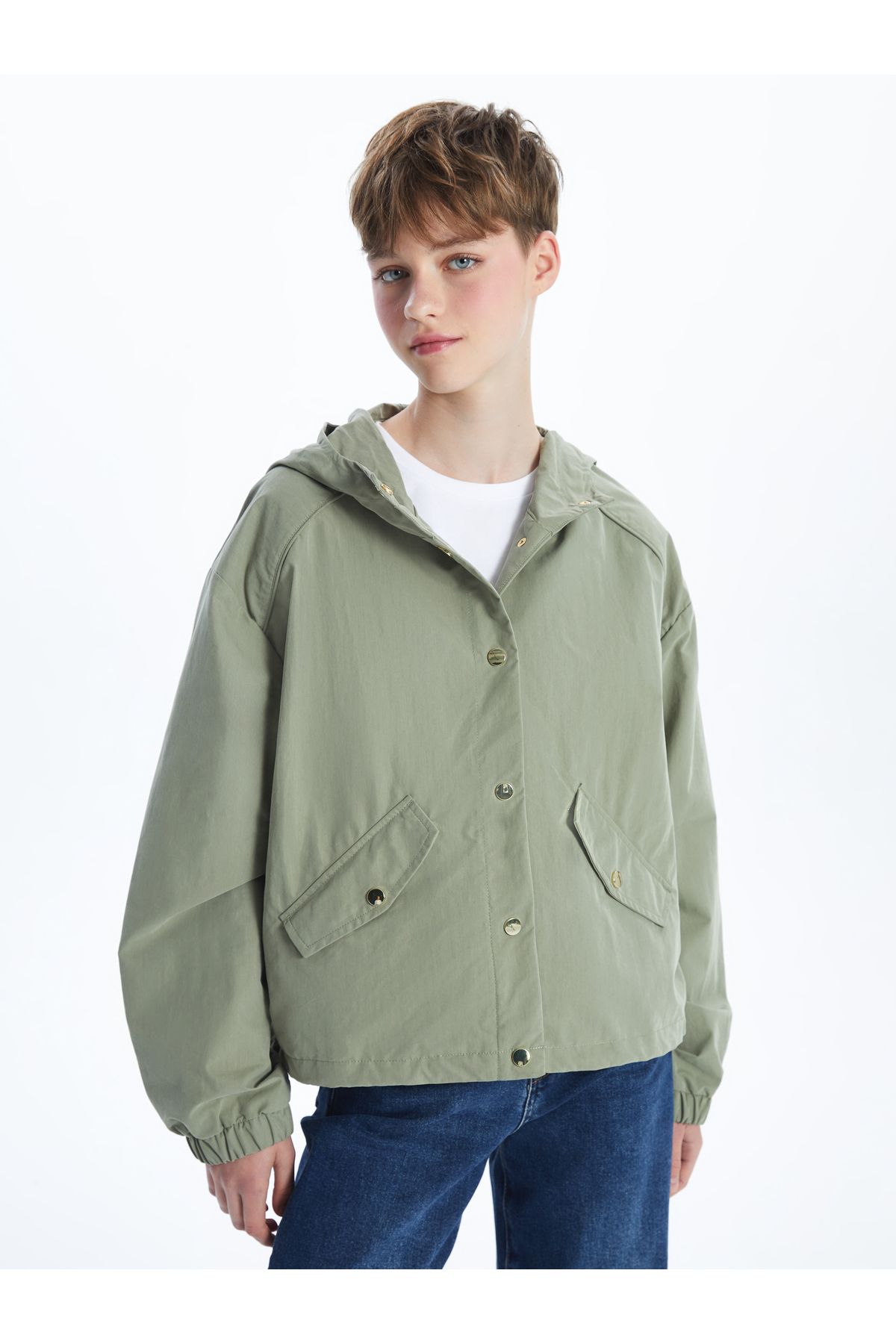 LC Waikiki Kapüşonlu Düz Oversize Kadın Trençkot
