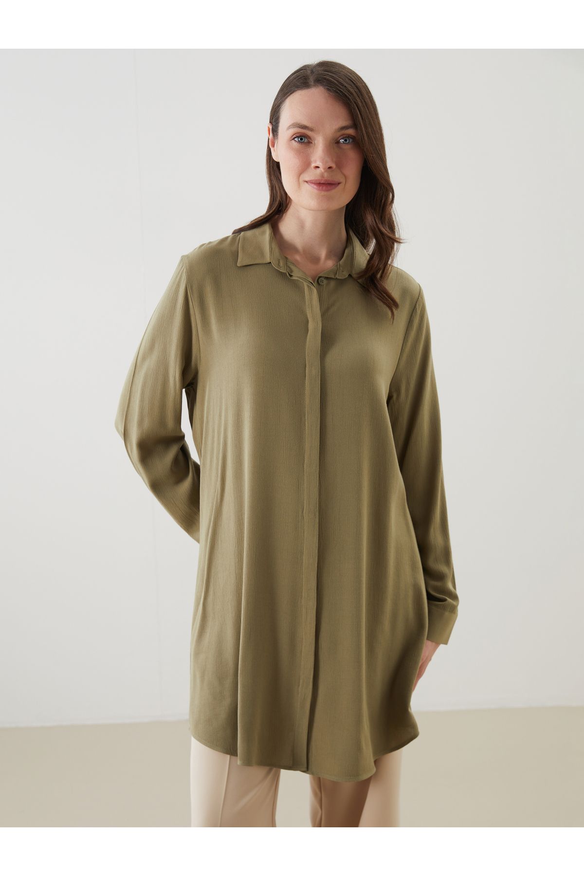LC Waikiki Regular Fit Kadın Gömlek Tunik
