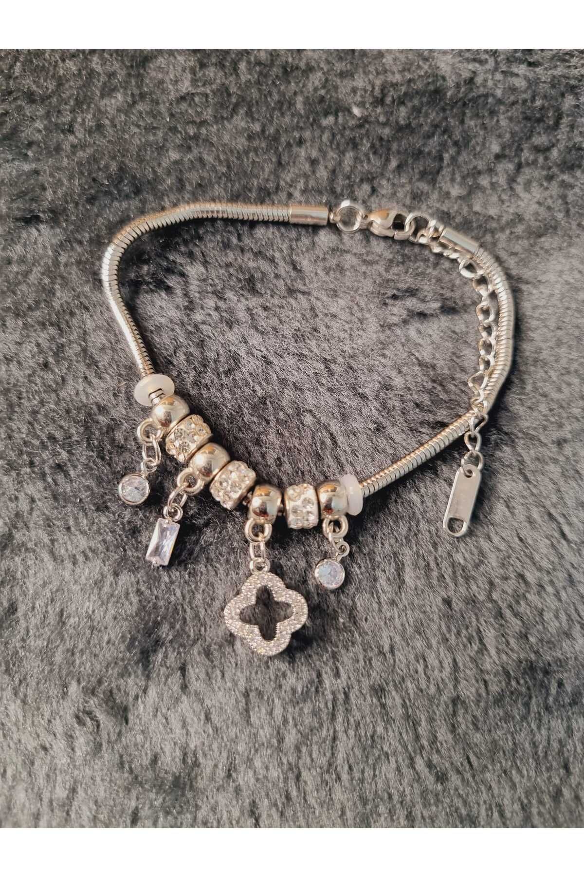 Defne Aksesuar VAN CLEEF MODEL CHARM BİLEKLİK