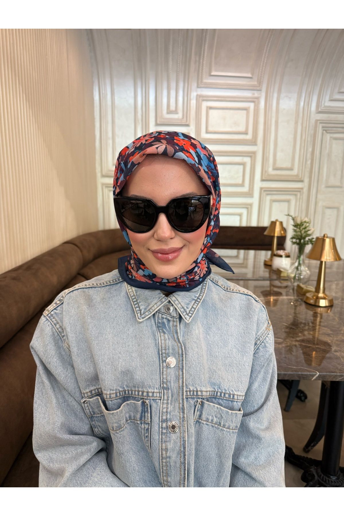 medascarfs Bouqet Çiçek Desen Eşarp