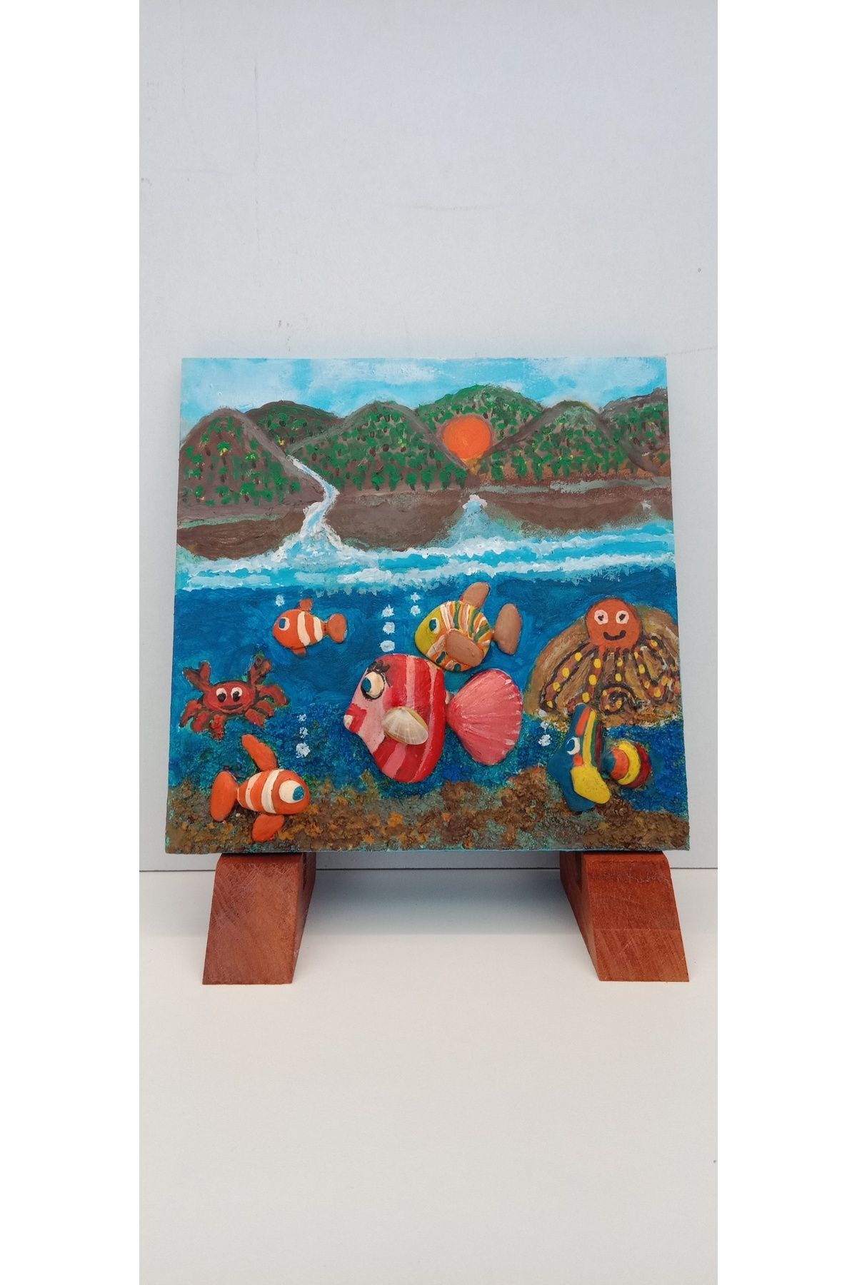 Öz .Green Art Home El Yapımı Deniz Altı Temalı Duvar Süsü | Doğal Taş ve Deniz Kabuklu 17x17 cm