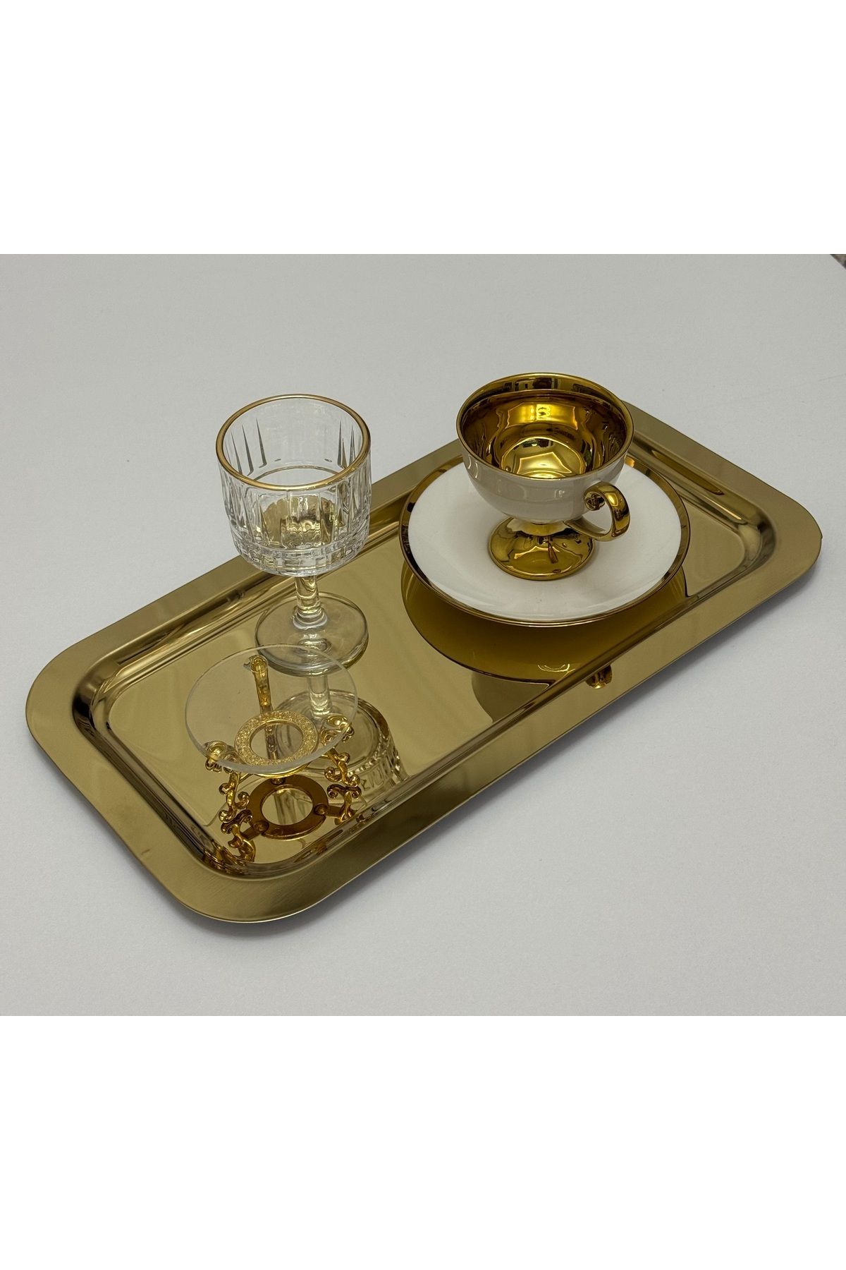 Elzemm store 1 ADET GOLD RENK BÜYÜK DİKDÖRTGEN MODEL SERVİS VE SUNUM TEPSİSİ 17*33 CM
