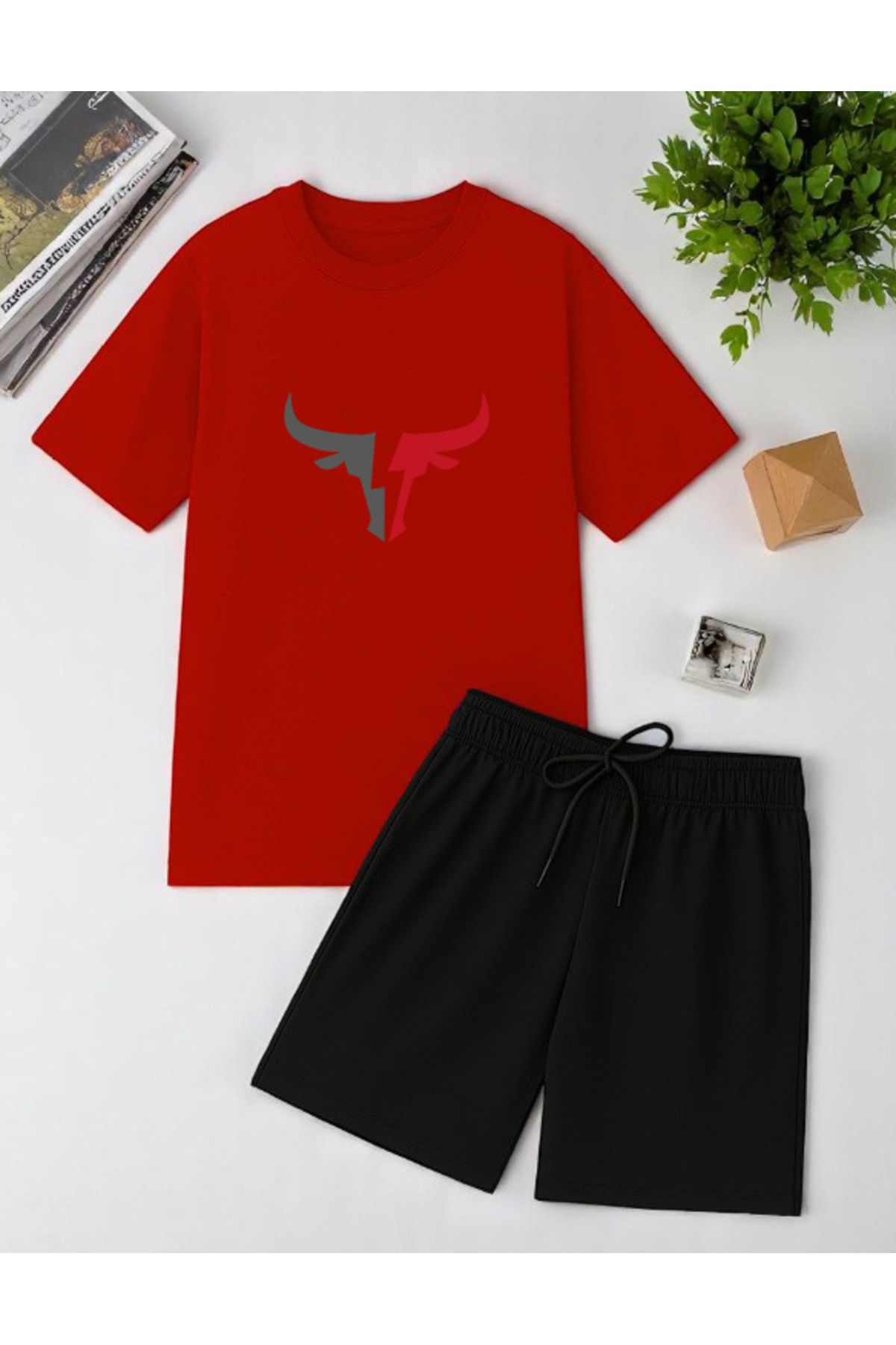 uyguntarz Unisex Boğa Baskılı Tasarım Şort Takım