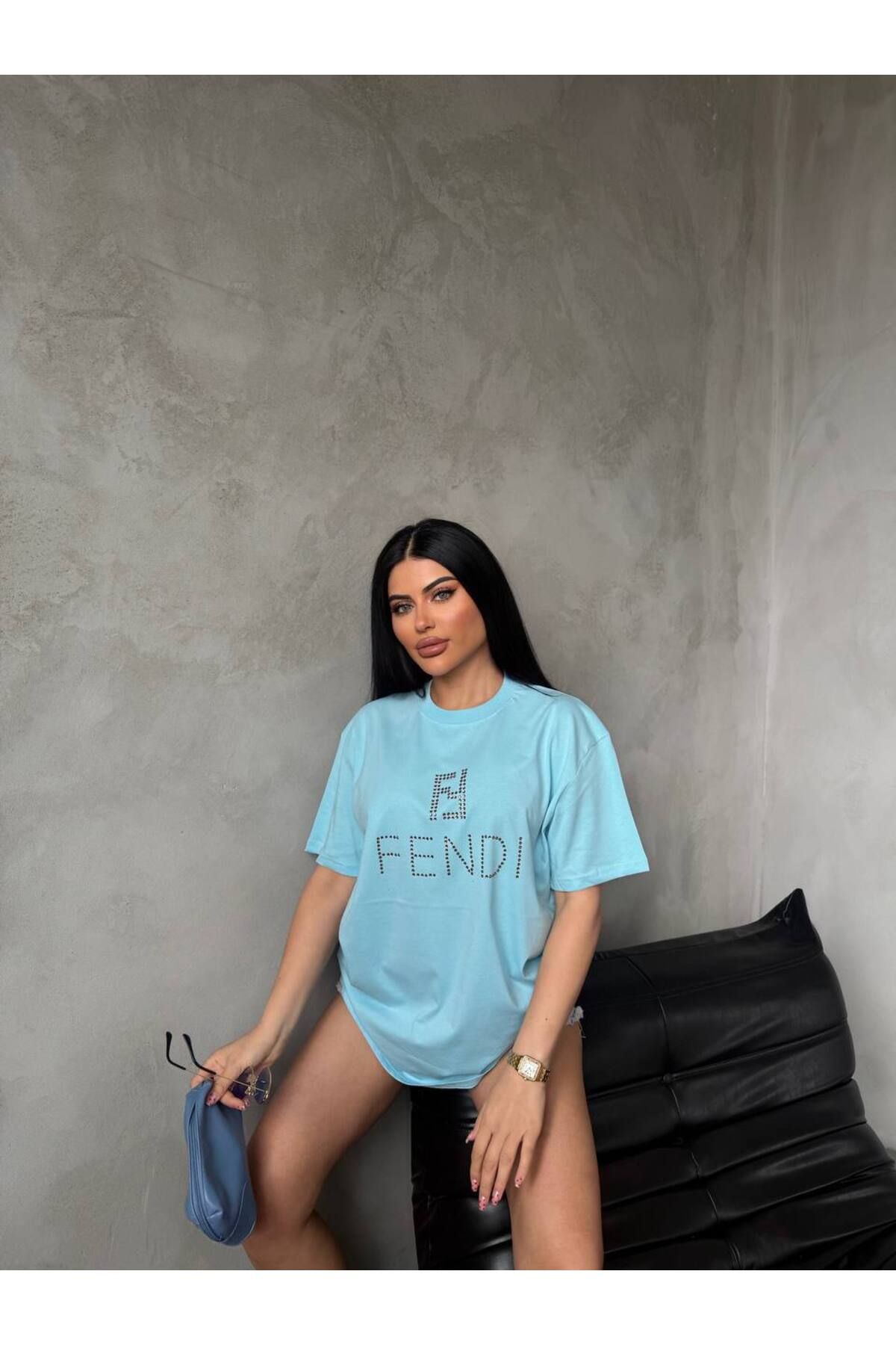 İNCİM BOUTIQUE TAŞ İŞLEMELİ BLUZ