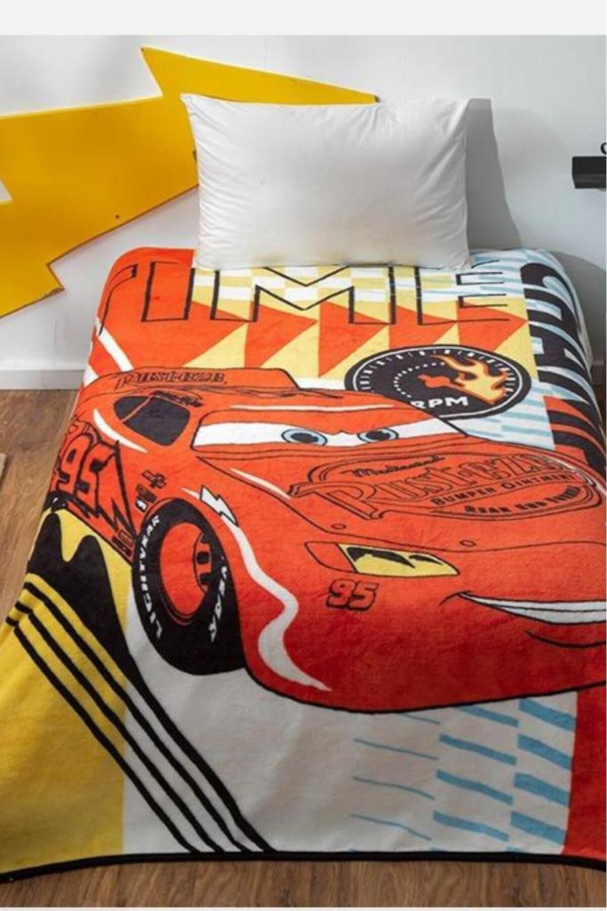 Kristal Disney Cars Lisanslı Tek Kişilik Battaniye