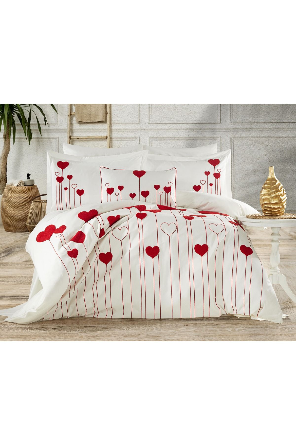 Dionisos Love Nakışlı Nevresim Takımı - Çift Kişilik, 7 Parça