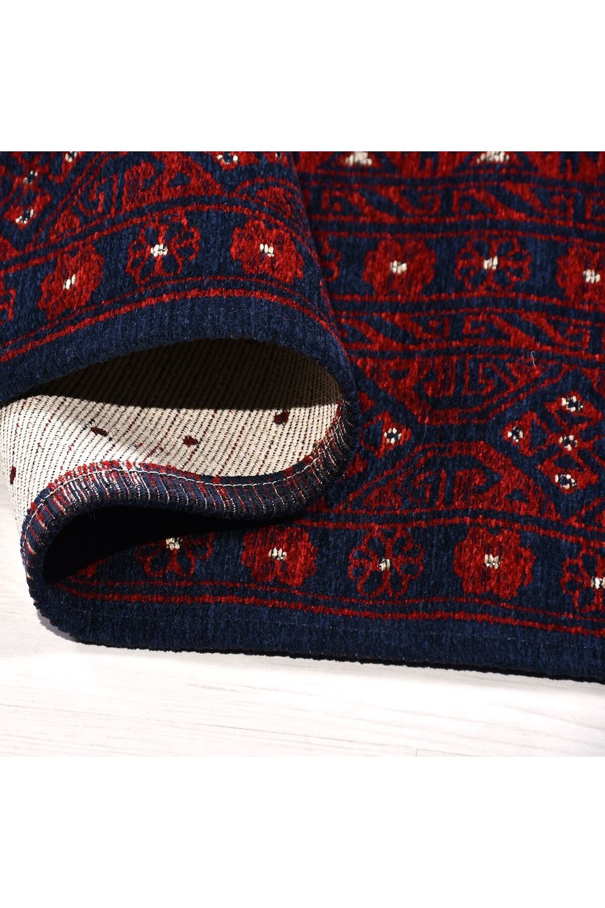 CREA HALI DÖRT MEVSİM TRUVA MODEL