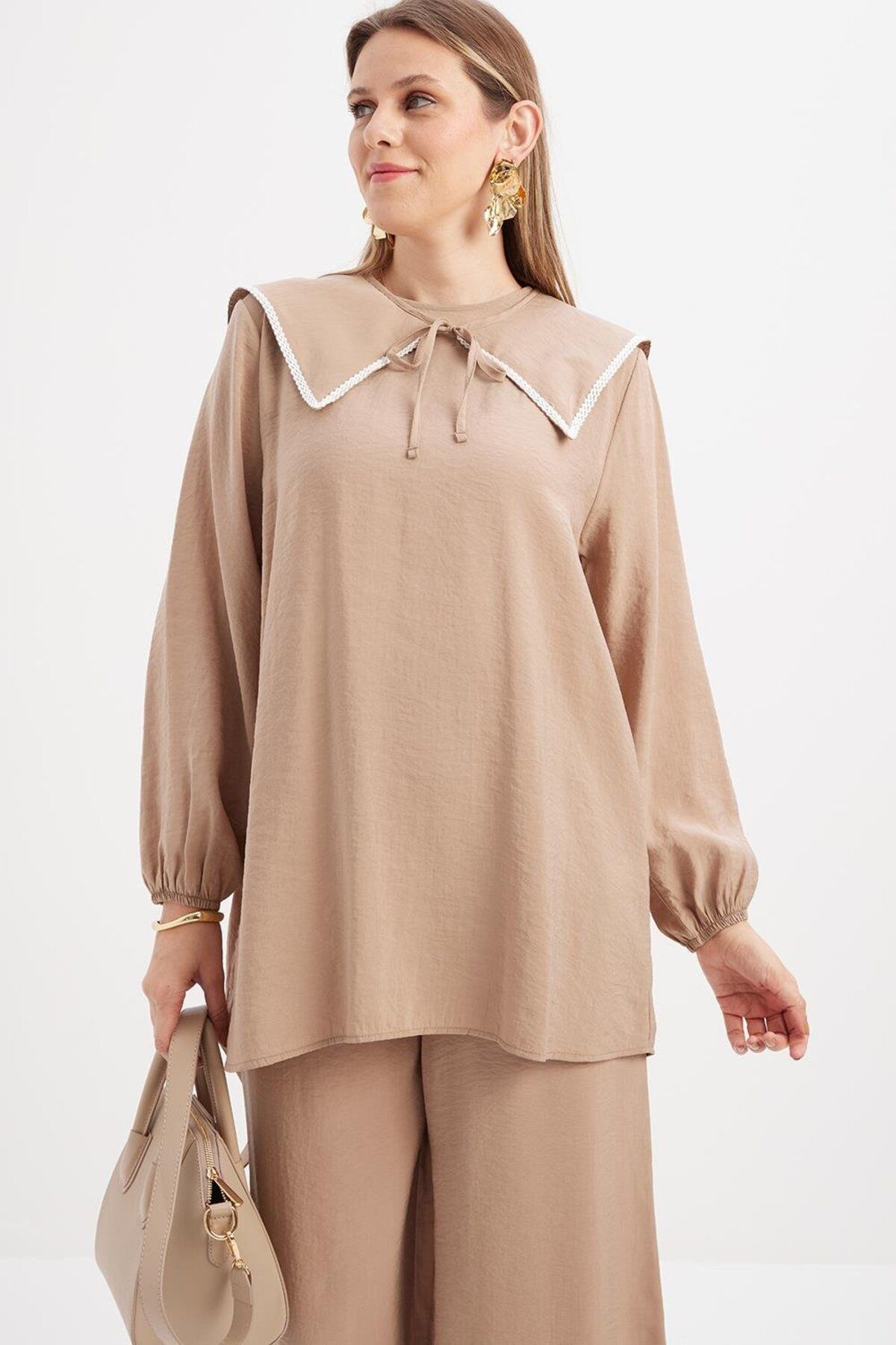 ALLDAY-Modal Tunic with Mink-Collar and Elastic Sleeves 2
