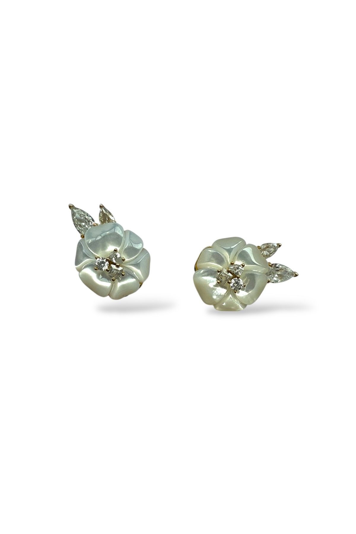 Saras Jewels Çiçek Küpe