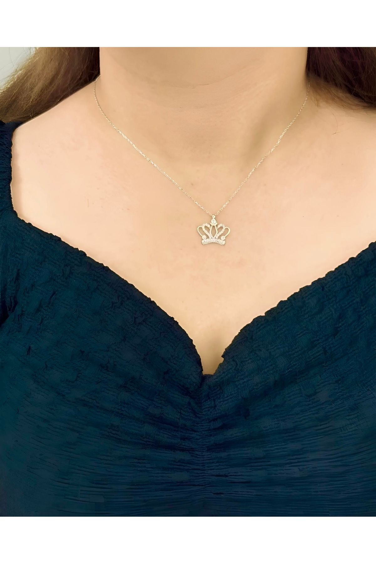 Azra Silver&Aksesuar 925 Ayar Sade Ve Zirkon Taşlı Kraliçe Tacı Model Zincirli Gümüş Kolye