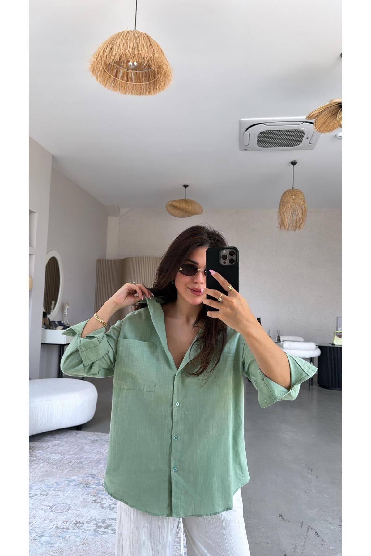Buket Teke Çağla Yeşili Tek Cepli Keten Gömlek