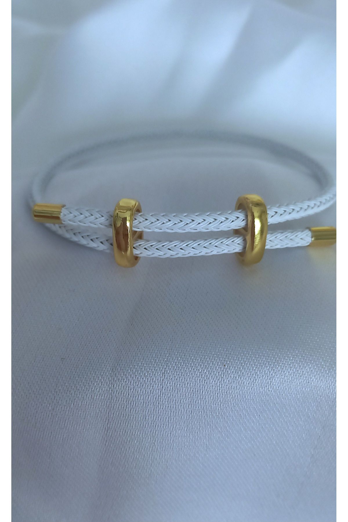 JEWELRY Beyaz Asansörlü İp Bileklik