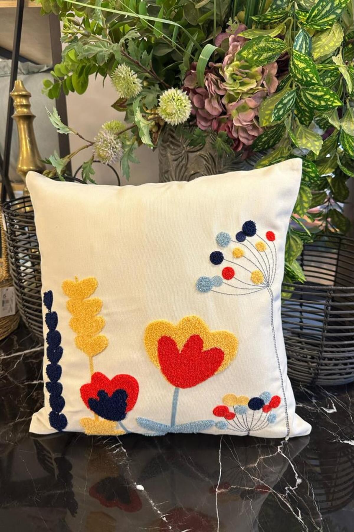 Çeyiz Diyarı Dide Lüx Nakışlı Keten Kırlent Kılıfı 45x45 cm