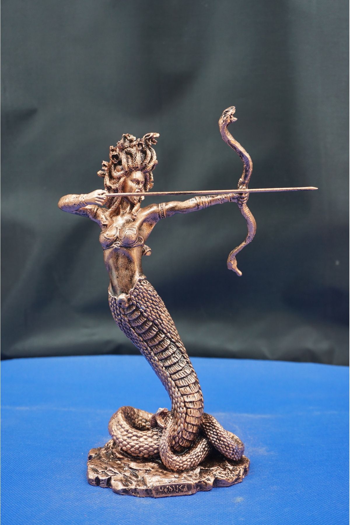 DEKORANLA Bronz Medusa Heykel Biblo, Ev ve Ofis Dekoratif Aksesuar, 22 cm