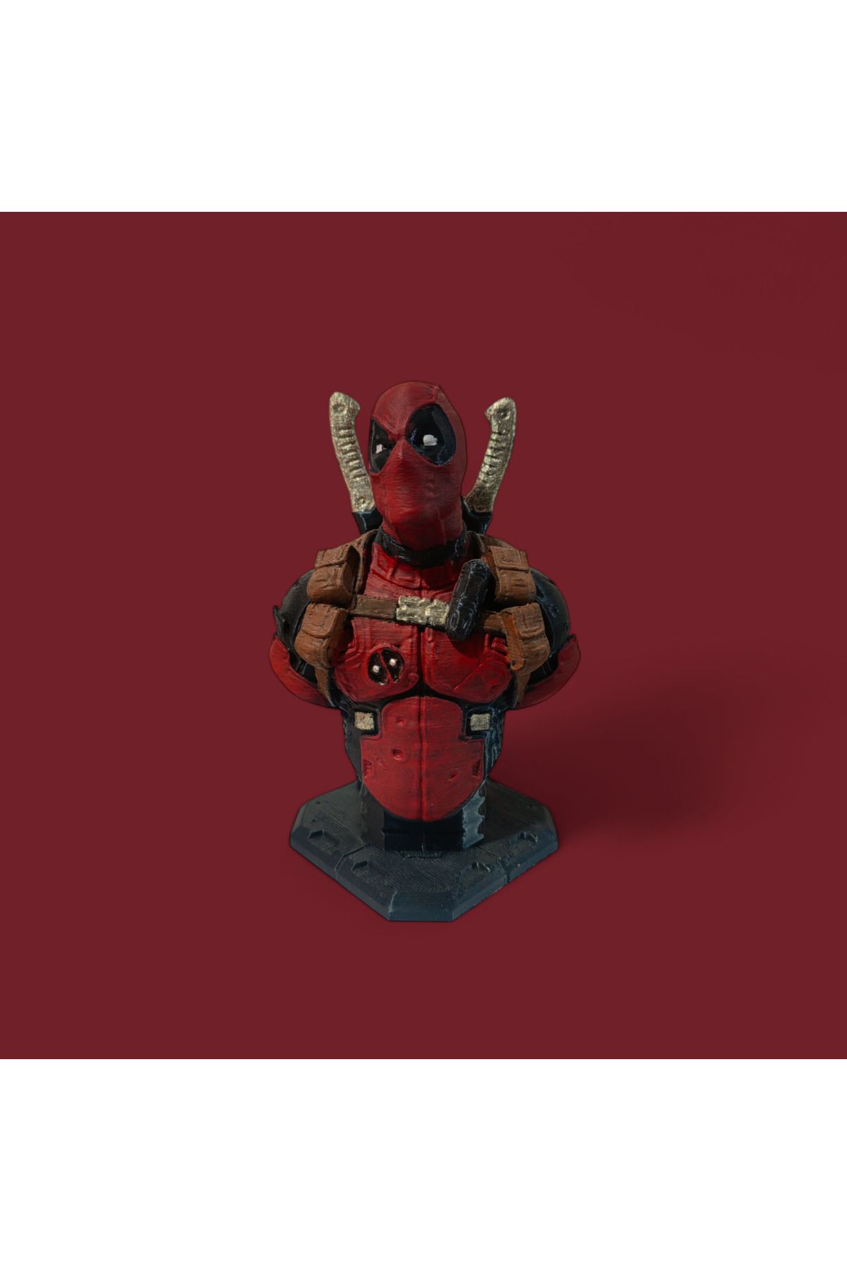 DEKORANLA Kırmızı Deadpool dekoratif figür, 12 cm, şık ve eğlenceli süsleme ürünü