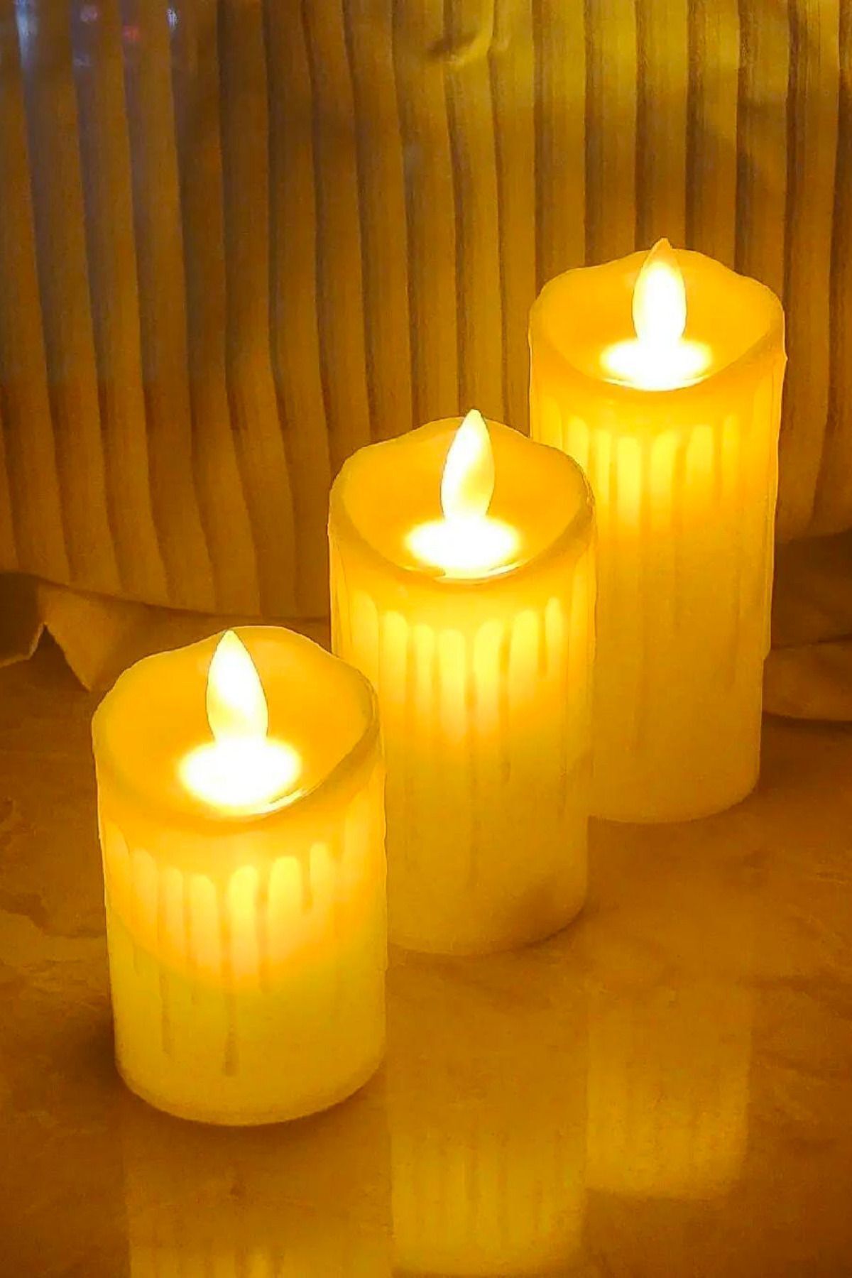 DEKORANLA 3'lü Büyük Boy Titreyen Alevli Beyaz Led Mum Seti 10x8x6 cm, şık ve sıcak atmosfer sağlar