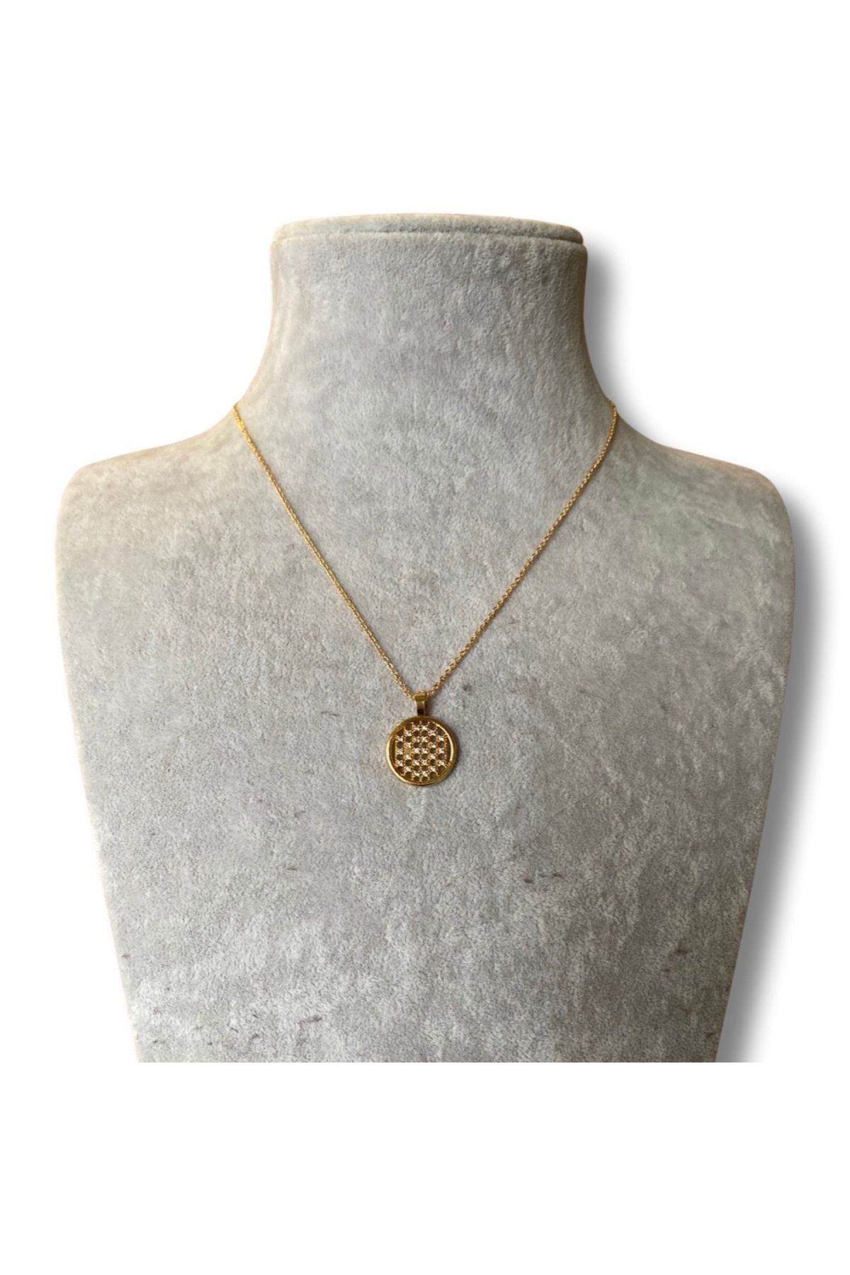 Kırmızı Sanat Evi Yuvarlak Ortası Taşlı Gold Bijuteri Kolye