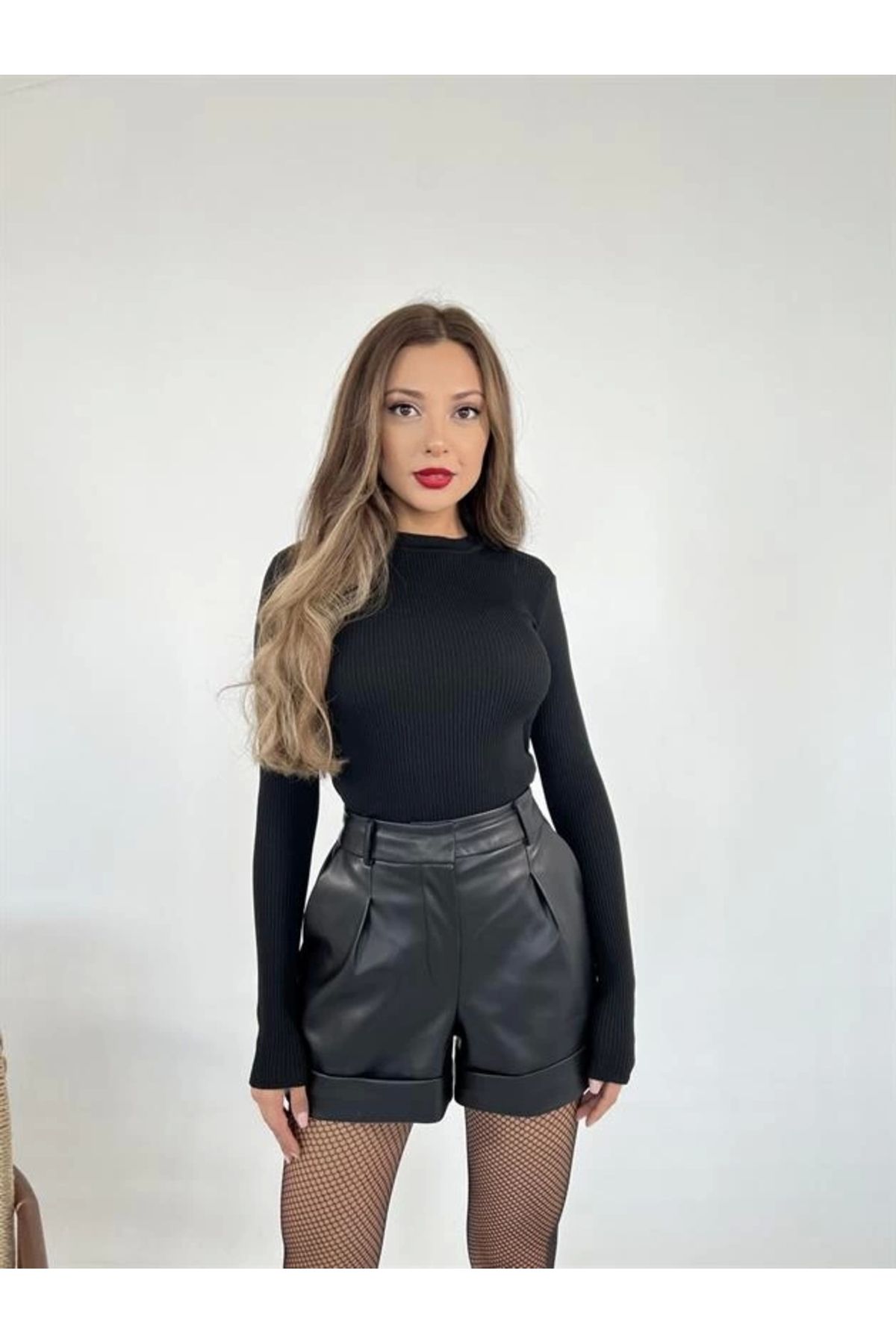 KEREM YAPI MARKET 3068 ETEĞİ FIRFIRLI KAZAK-SİYAH