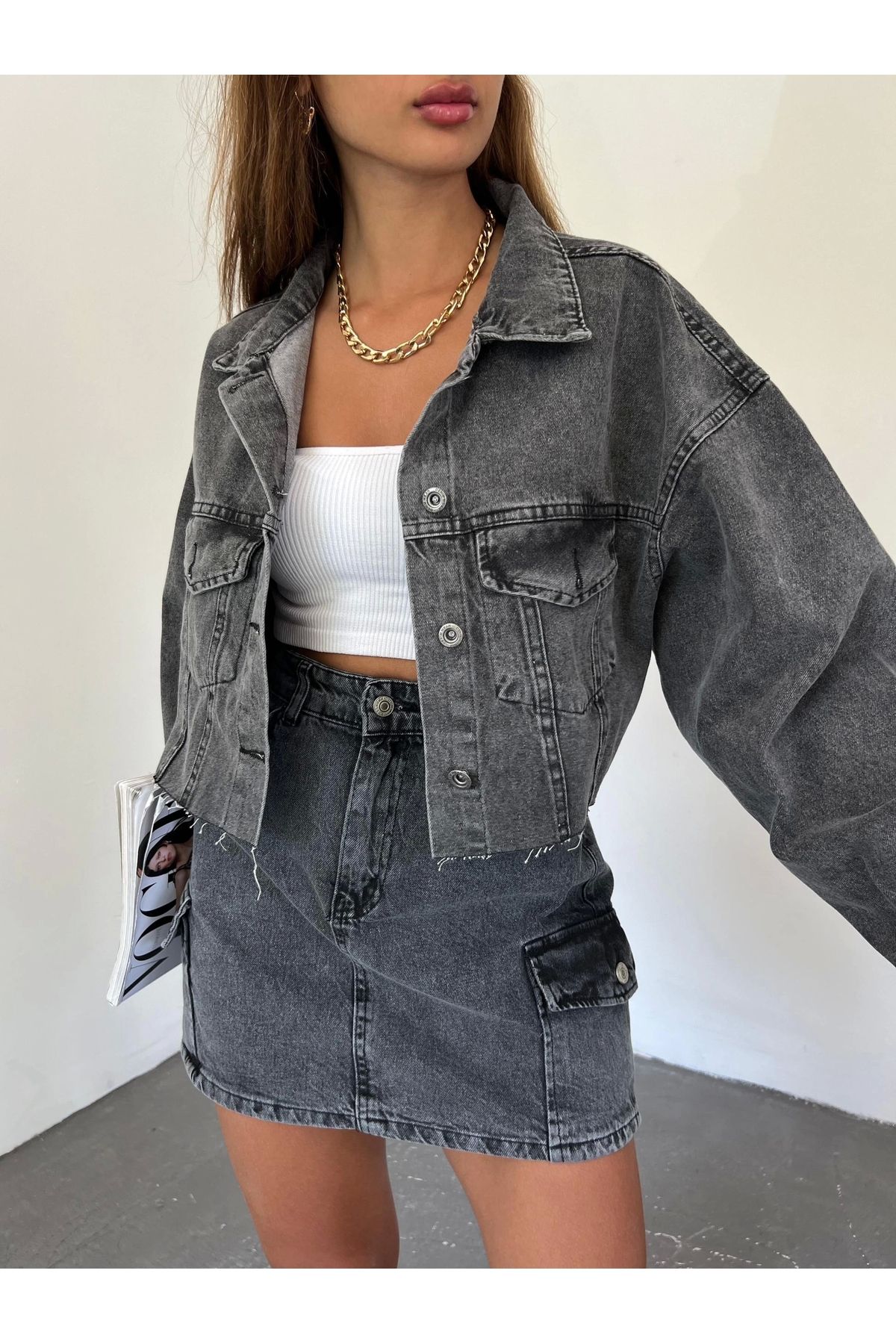 KEREM YAPI MARKET Çift Cepli Yıkamalı Crop Denim Ceket