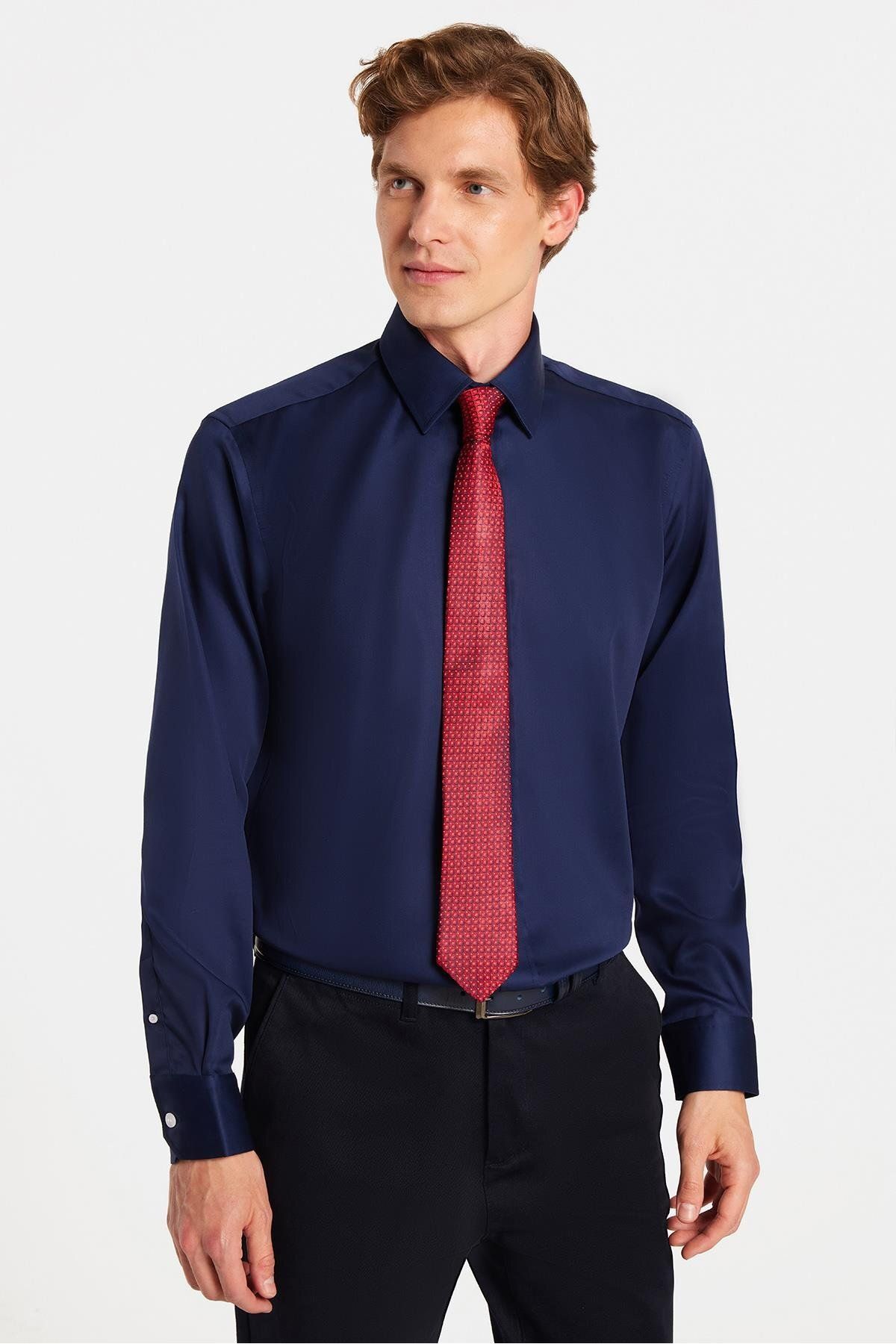 Tudors Slim Fit Lacivert Non-Iron %100 Pamuk Doğa Dostu Ekoteks Belgeli Ütü Gerektirmez Gömlek