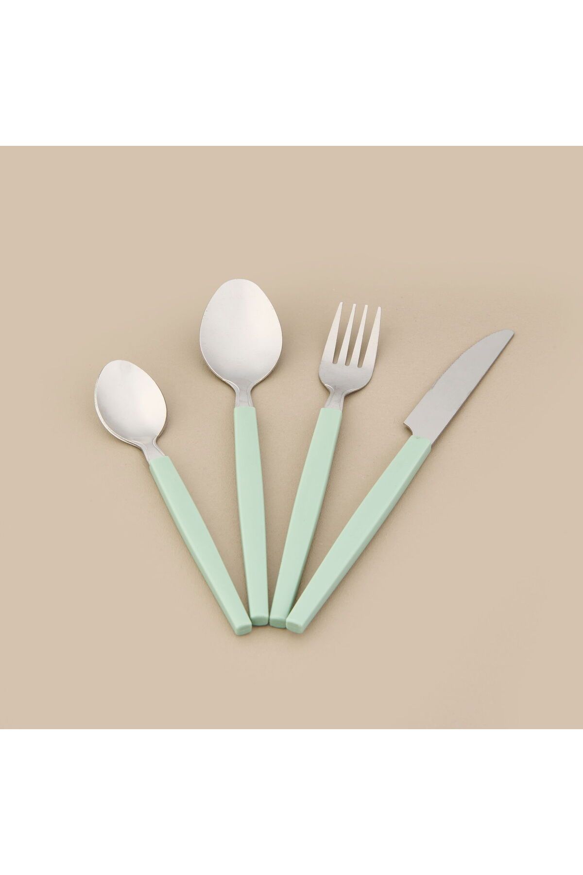 MATMEL Houseware 16'lı Çelik Günlük Çatal Kaşık Bıçak Takımı - Asorti