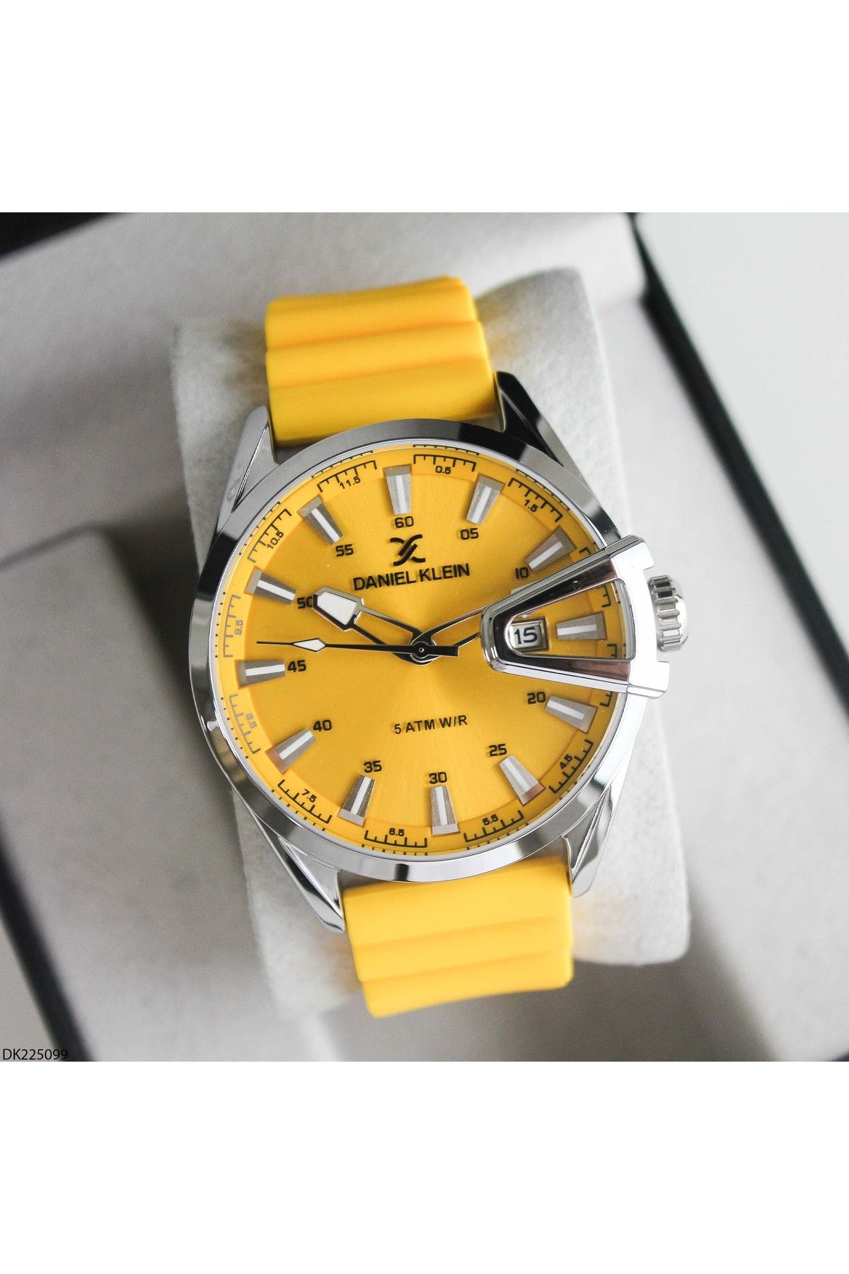 Daniel Klein DK225099 Silikon Kordonlu Erkek Kol Saati