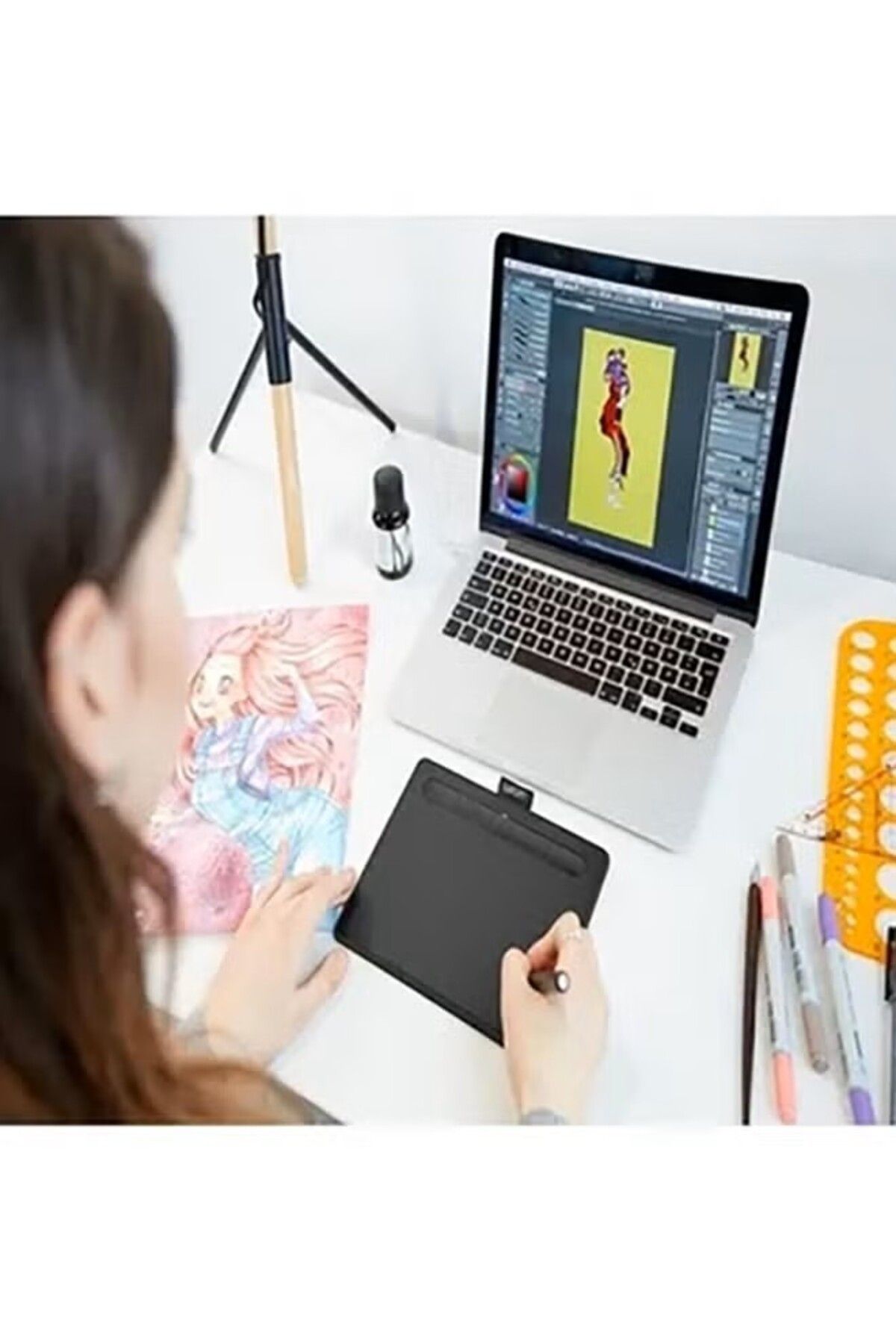 Wacom-Intuos Small Wireless CTL-4100WLK Tablet With Battery And Free Stylus Pen Black 6