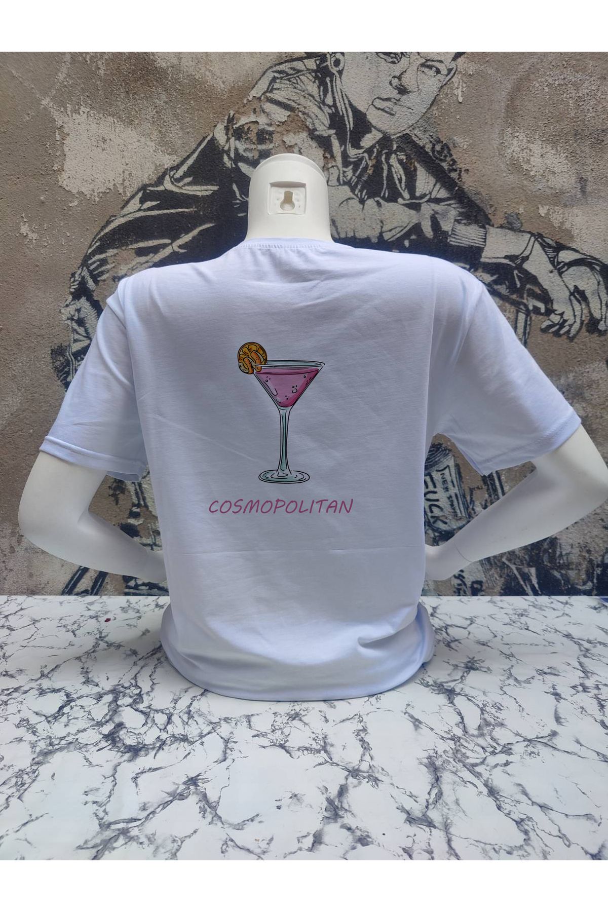Tuğser Collection COSMOPOLİTAN BASIC T-SHIRT