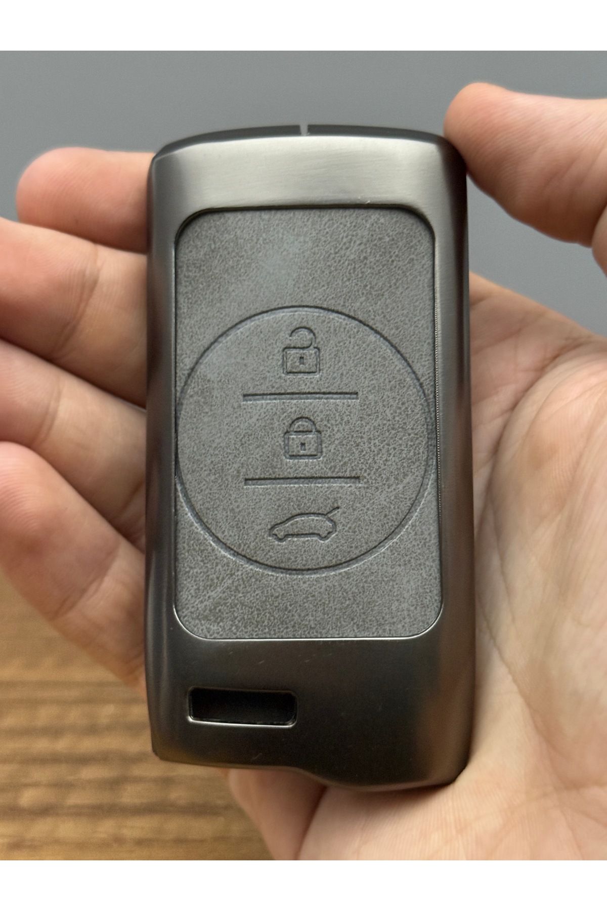 Mavi Keys Chery Tiggo 7 Plus Smart Uyumlu 3 Düğmelı Deri Metal Anahtar Koruma Kılıfı Gri Renk