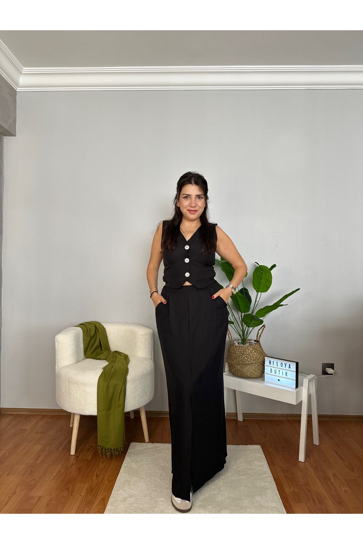 HİLOYA EVA ETEK-YELEK TAKIM SİYAH