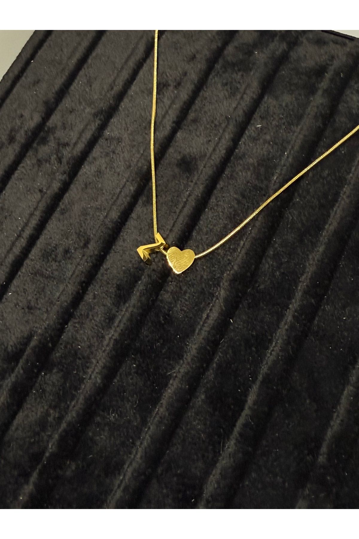 Gulsah's Store Çelik gold minimal kalpli harfli kolye