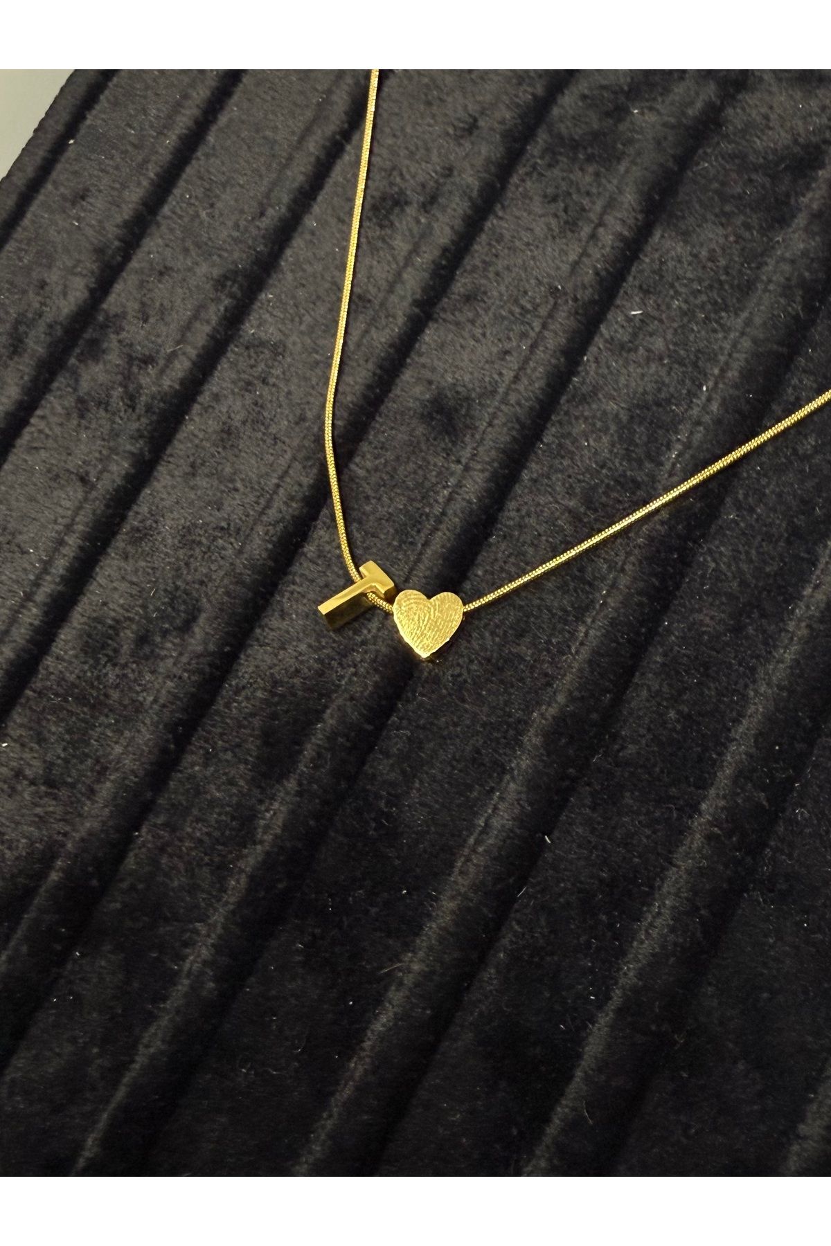 Gulsah's Store Çelik gold minimal kalpli harfli kolye