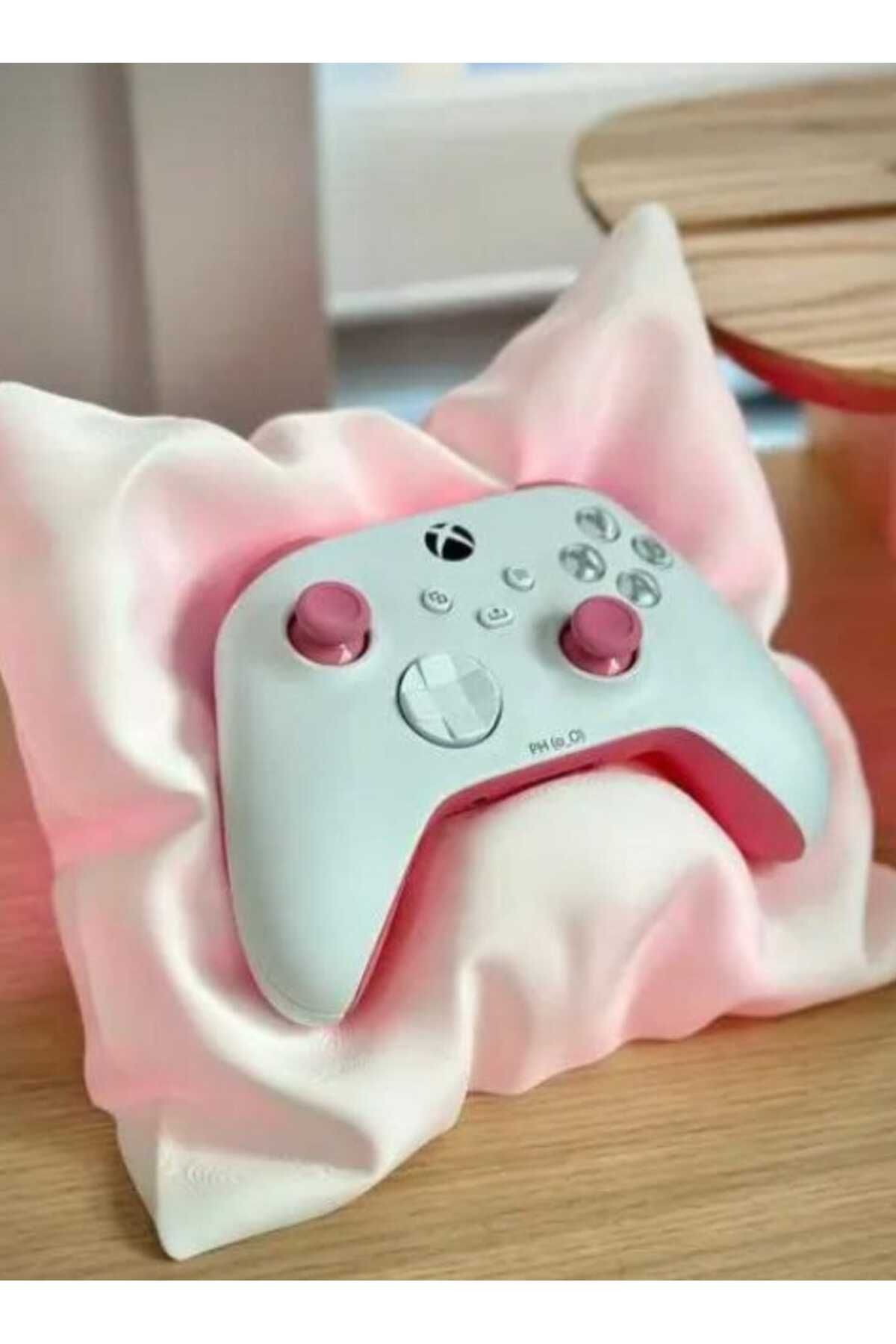 ValoriaConcept 🎀🎮 Pembe Yatak Tasarımlı Kol Tutucu – Switch Pro & Xbox Uyumlu 3D Aksesuar! 🛏️✨