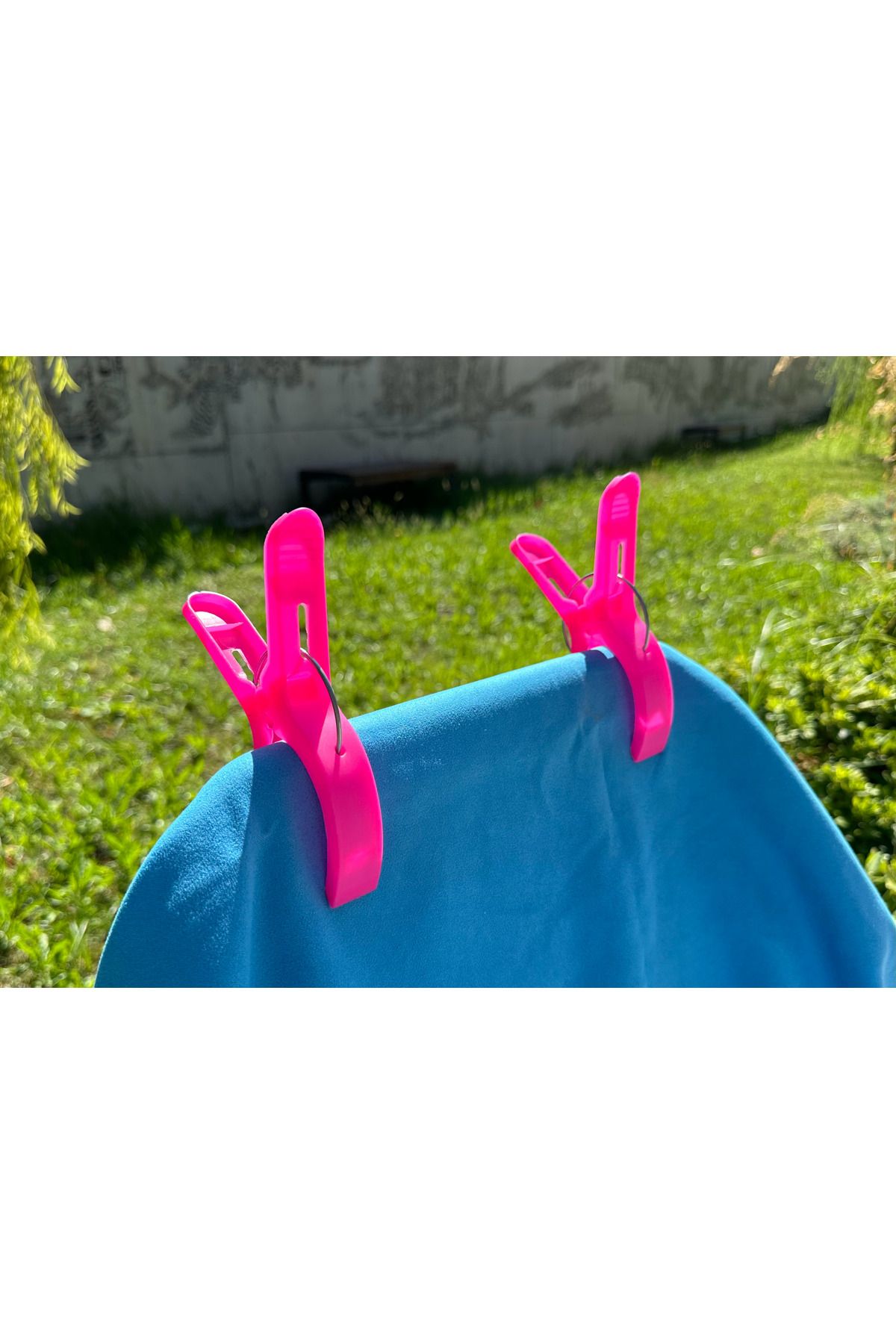 AboutThePerfect Fosforlu Pembe Plaj Havlu Mandalı, şık ve pratik plaj aksesuarı