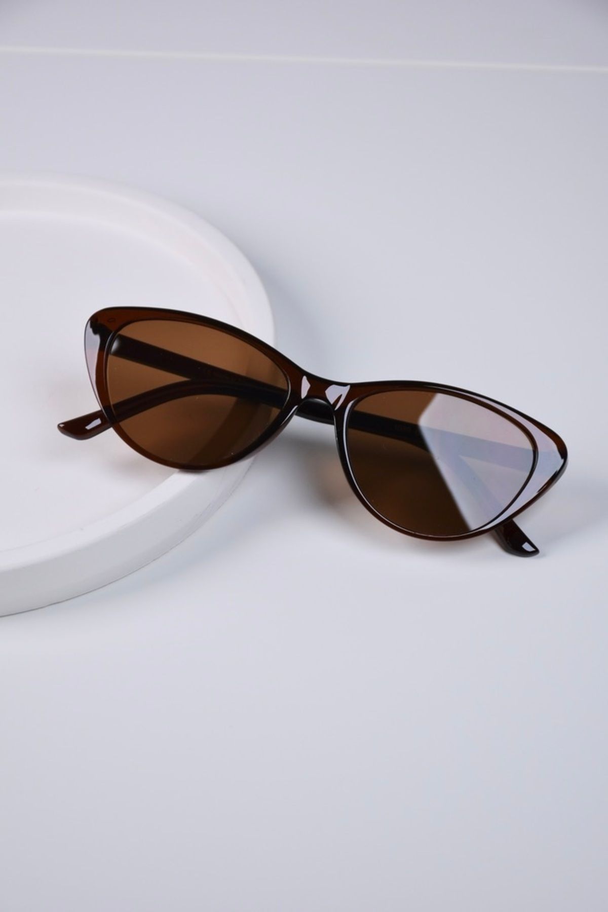 LOOKUP Güneş Gözlüğü UV400 Korumalıdır Unisex Model Kadın Cat Eye Sunglasses Kılıf Ve Silme Bezi Hediyeli