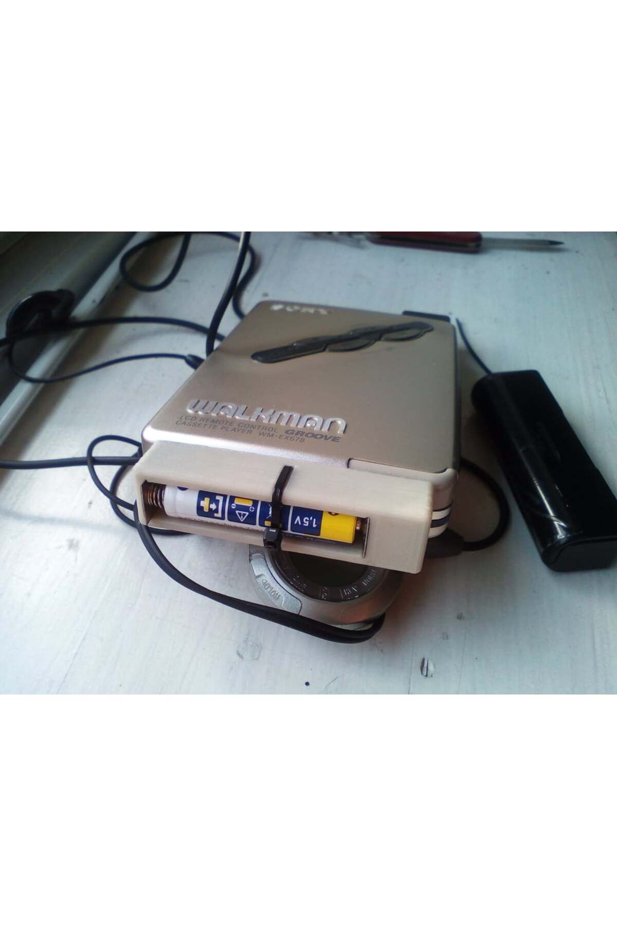 Lucest Walkman AAA Pil bölmesi (ultra kompakt) (Plastik Aparattır!!!)