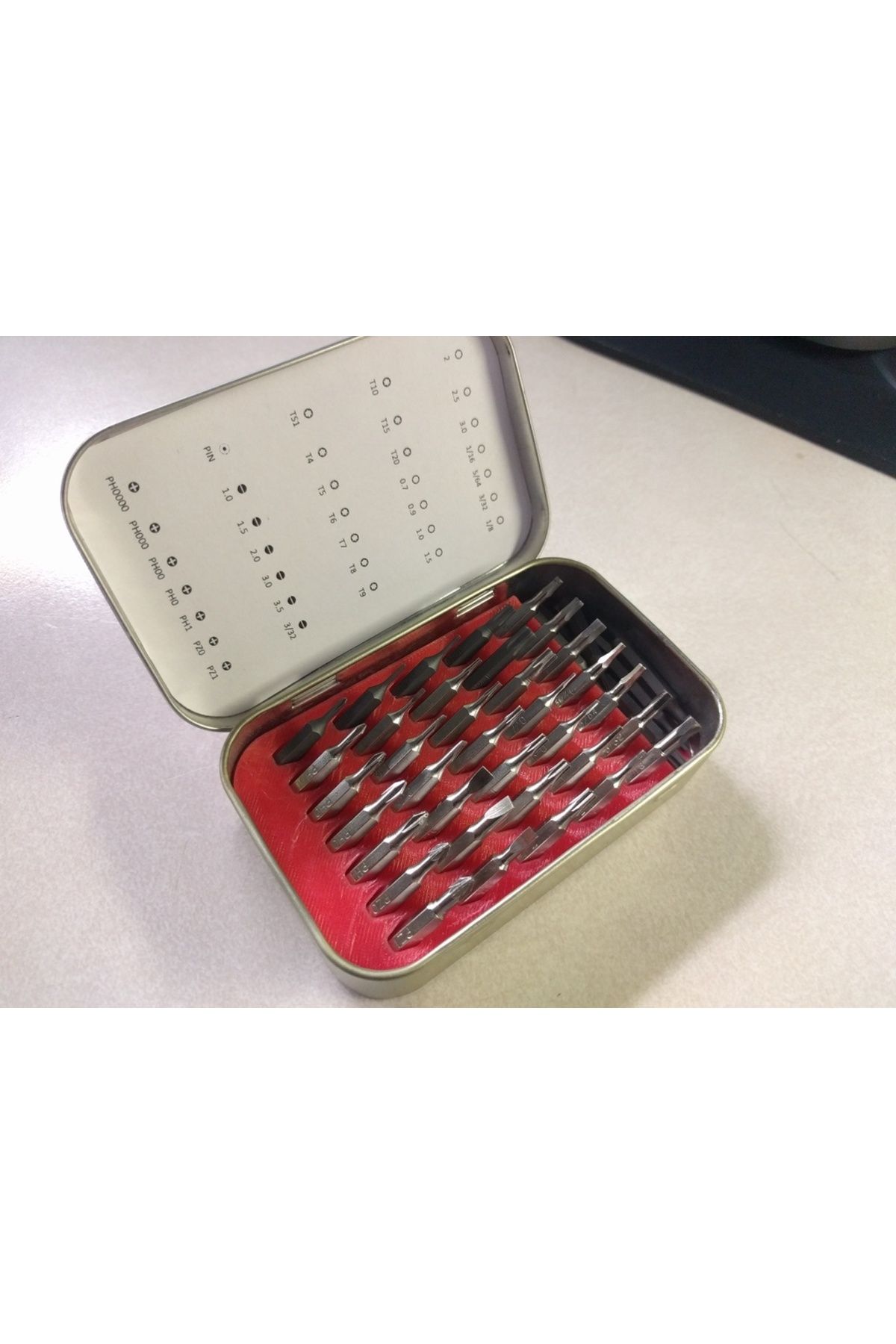 Lucest Altoids Tin Hassas Tornavida Bit Düzenleyici (Plastik Aparattır!!!)