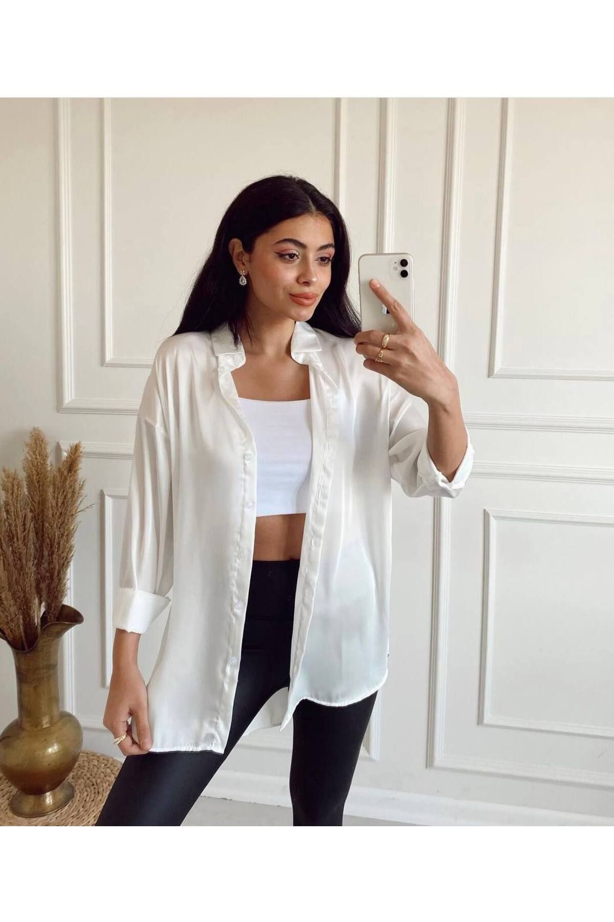 Sachistanbul Düğmeli Oversize Saten Gömlek Beyaz