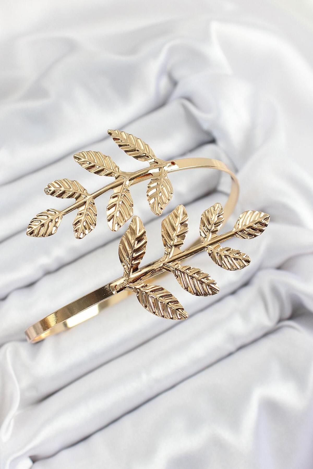 REBORN DESIGN Pirinç Yaprak Model Gold Renk Kadın Pazu Bileklik