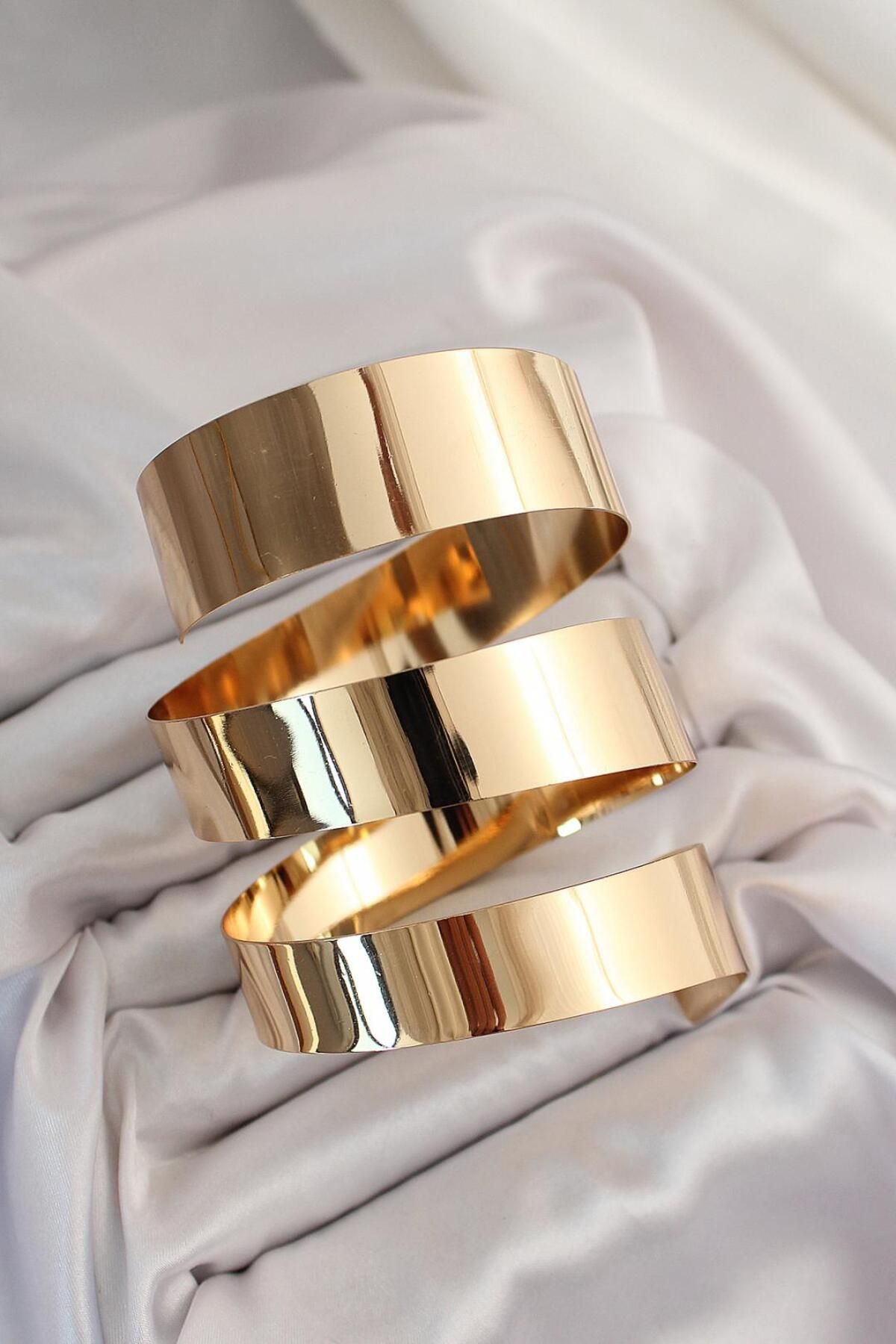 REBORN DESIGN Pirinç Sarmal Gold Renk Kadın Pazu Bileklik