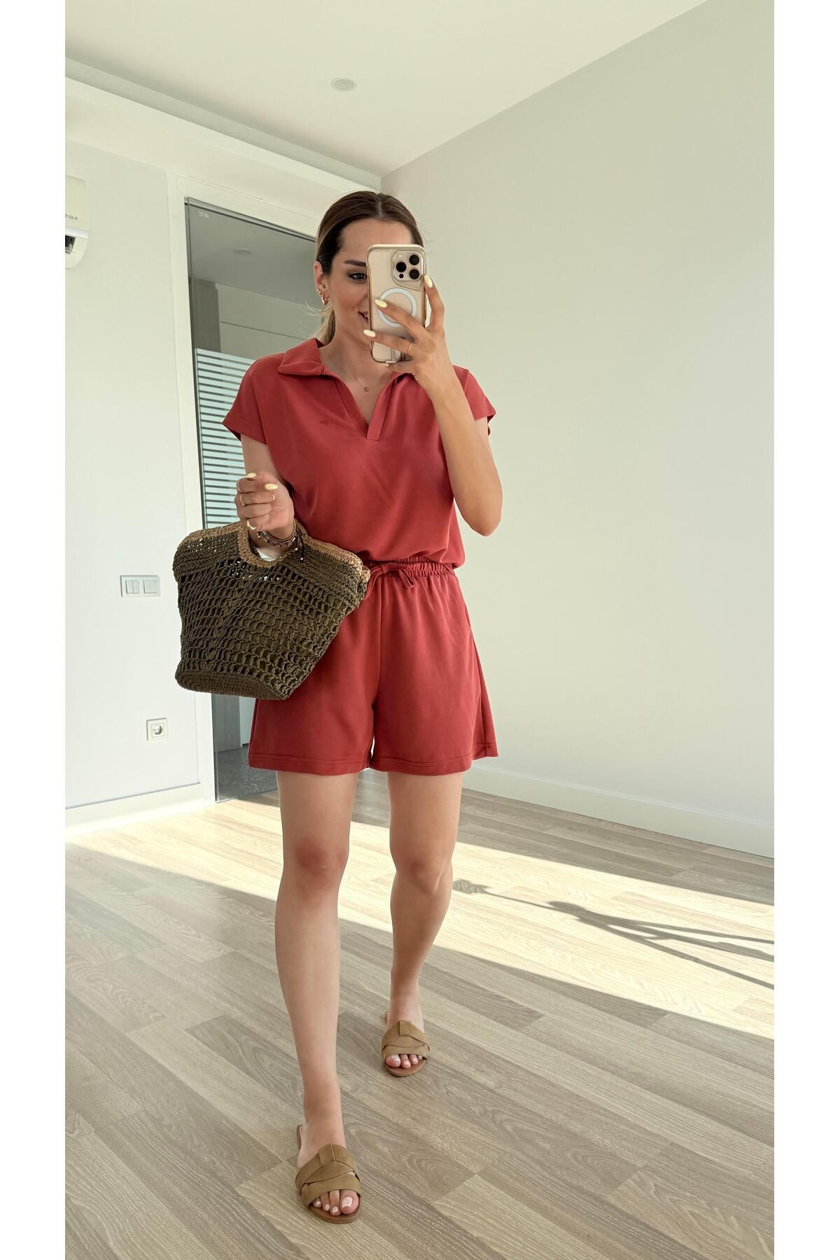 pelin yıldız butik Chicago Polo Yaka Kısa Şortlu Takım