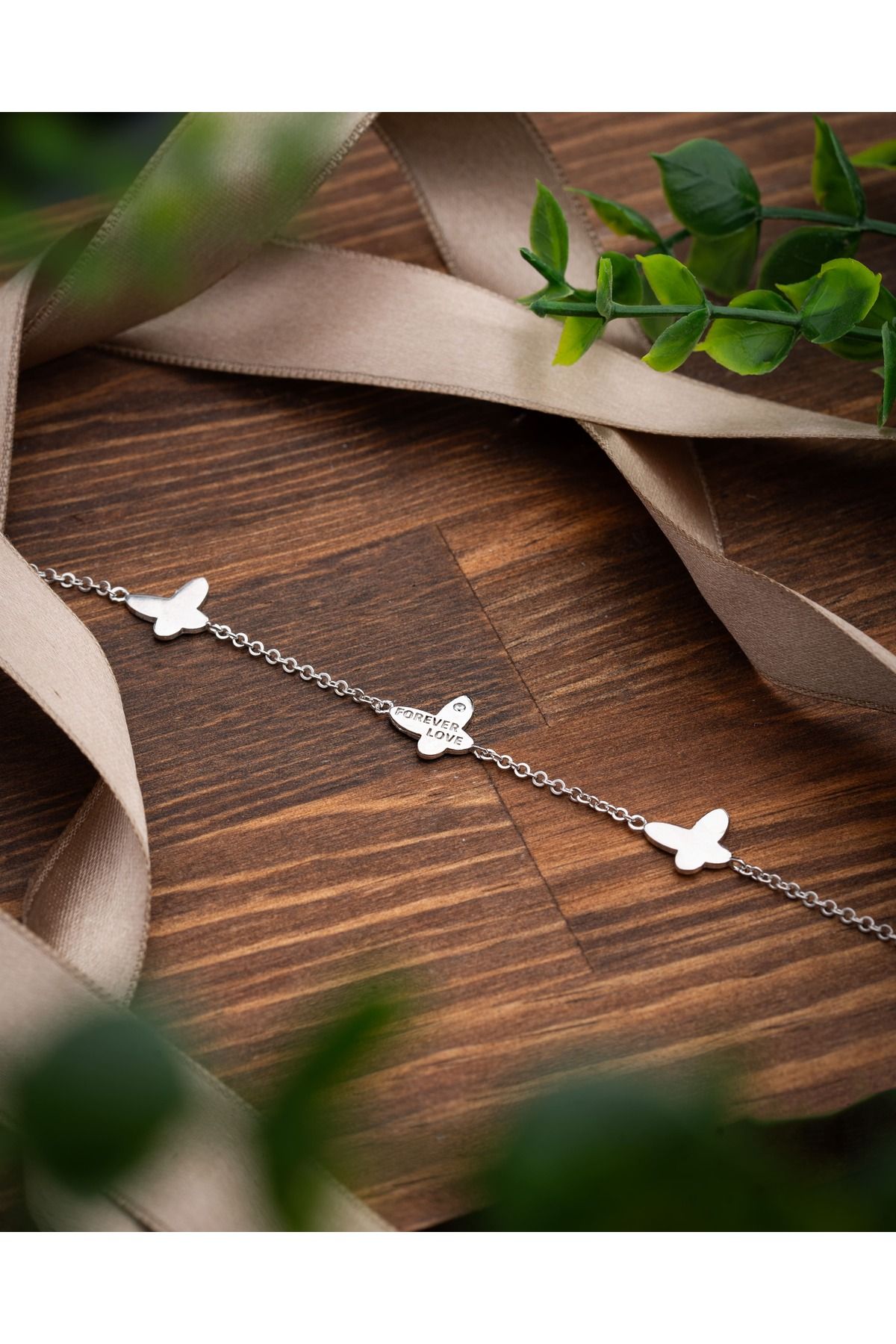 Roza Silver 925 Ayar Rodyum Sıralı Üçlü Kelebek Gümüş Kadın Bileklik