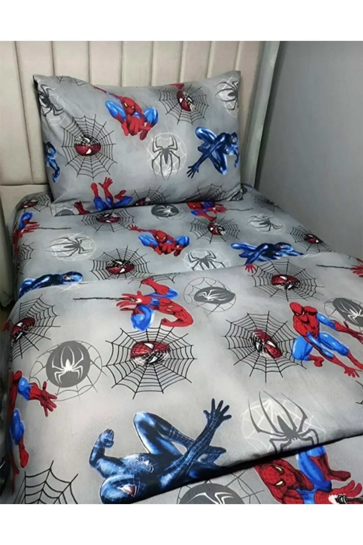 AsilHome Pamuklu ranforce kumaş Spiderman desen tek kişilik nevresim tam takım
