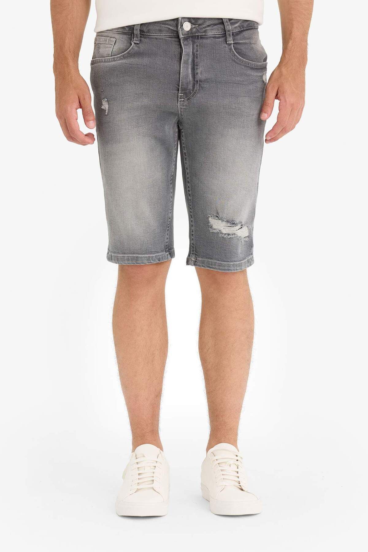 DeFacto Slim Fit Dar Kesim Jean Bermuda Şort F4692AX25SM